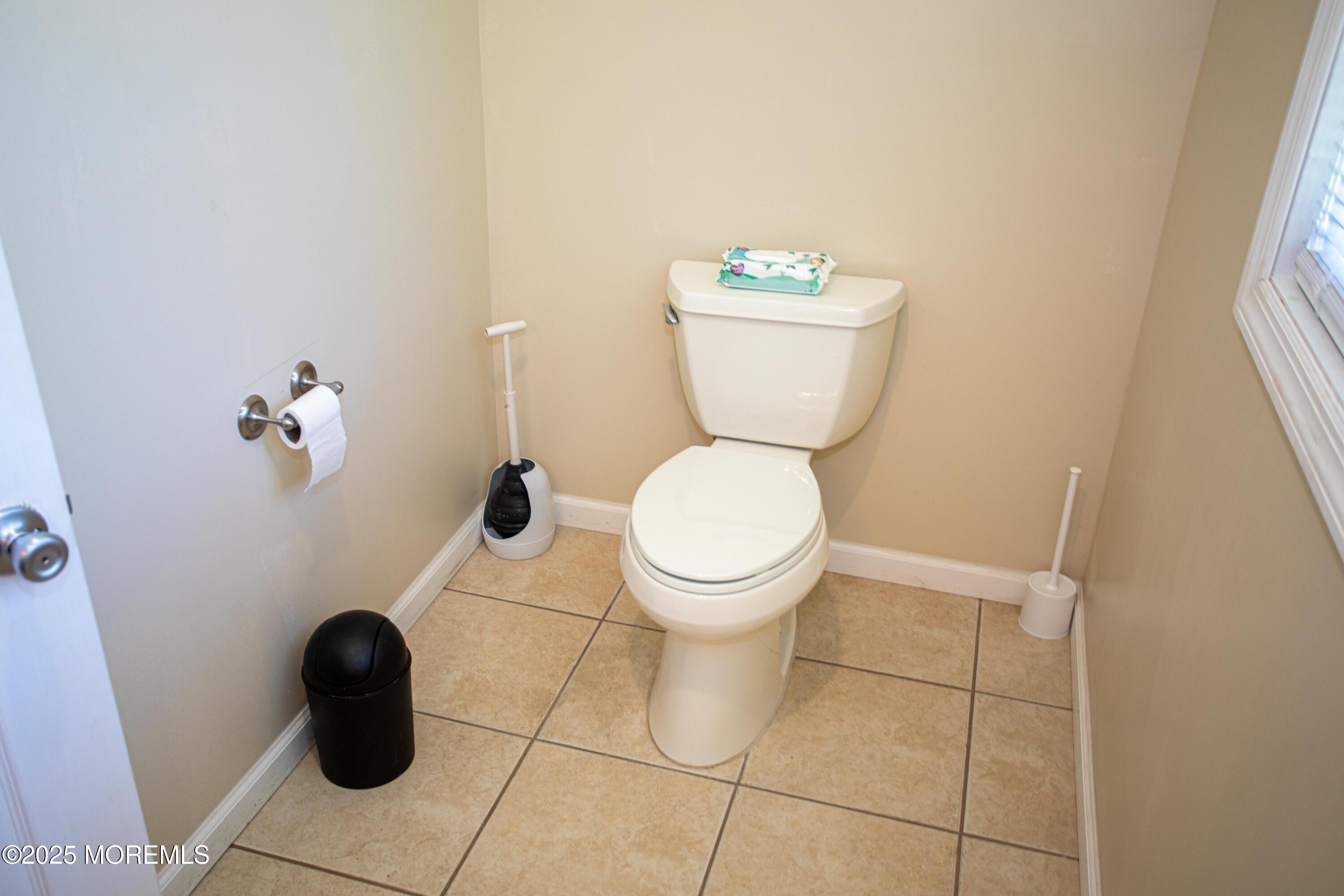 42 Branford Circle, Tinton Falls, NJ, 07724 image 57