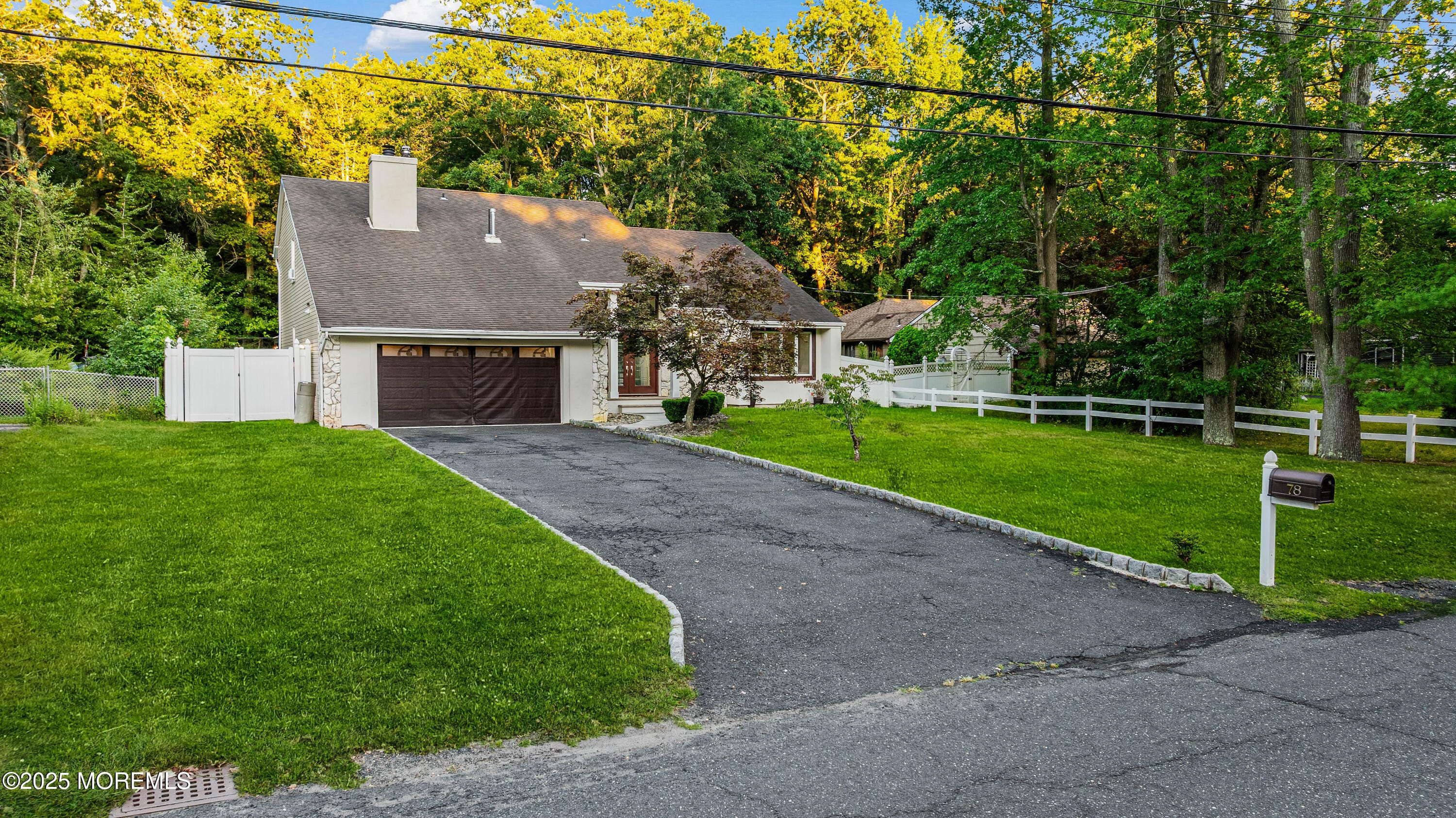 78 Norman Lane Image 3