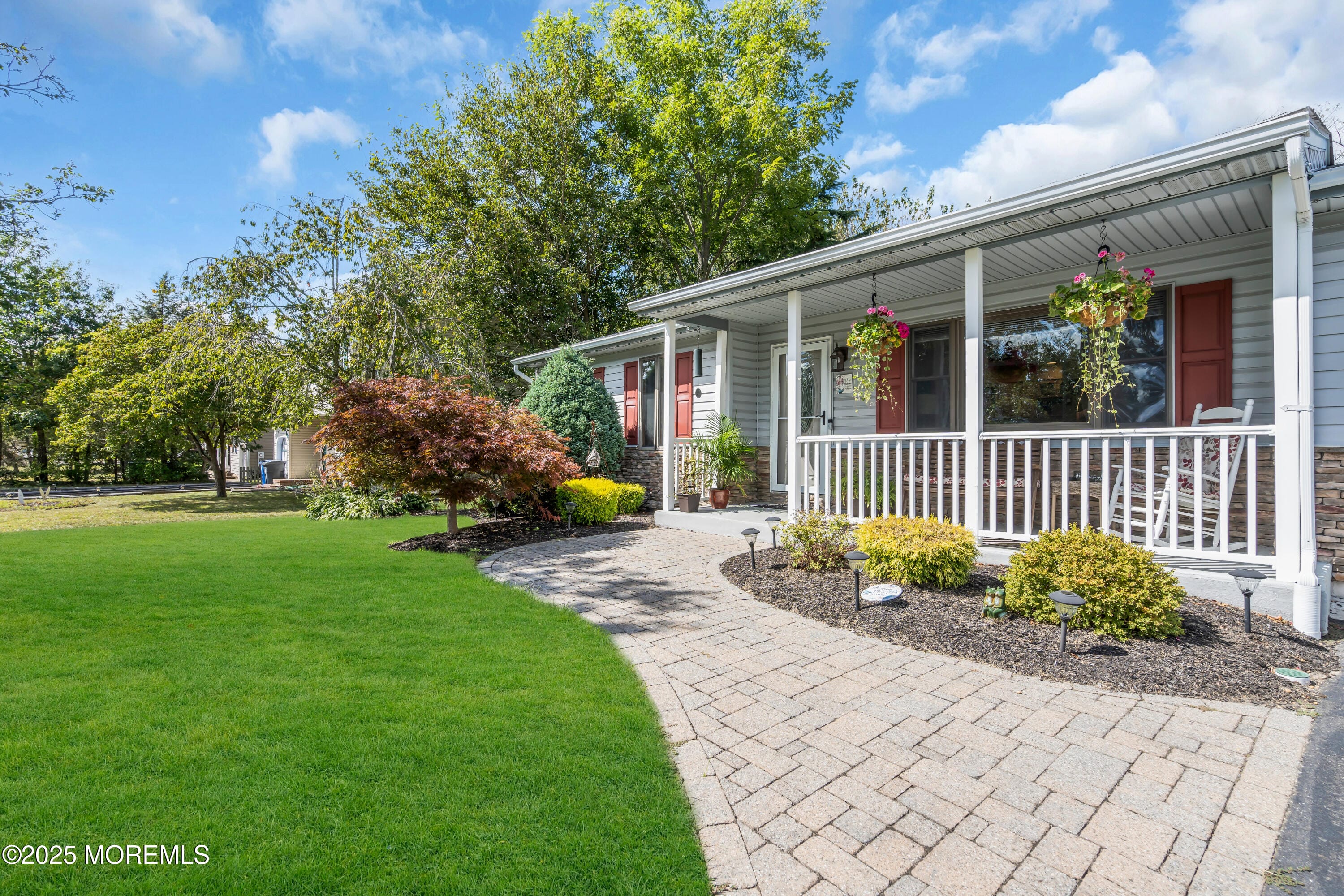 106 Lonny Court Image 4