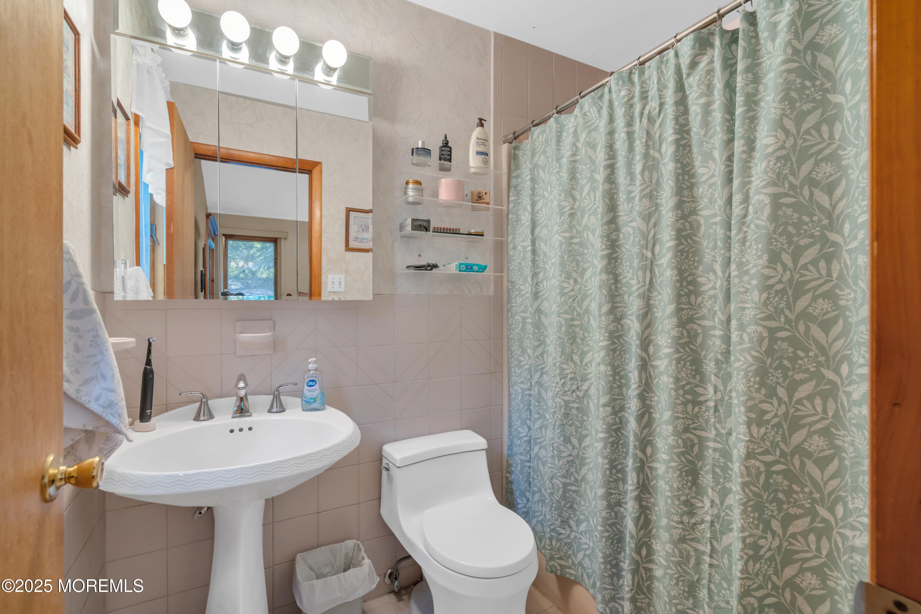 106 Lonny Court, Toms River, NJ, 08753 image 17