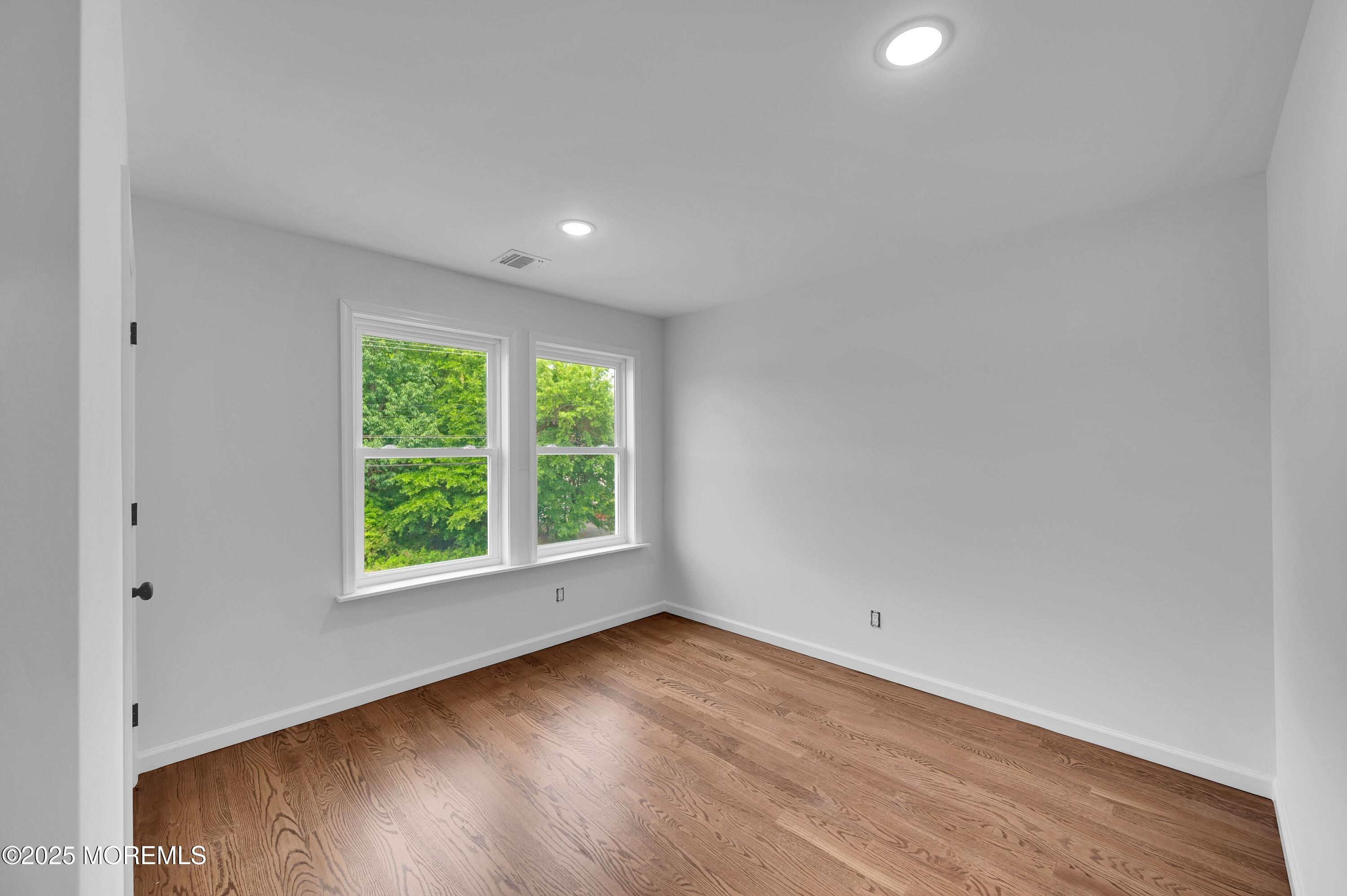 484 Laurel Avenue, Hazlet, NJ, 07730 image 15
