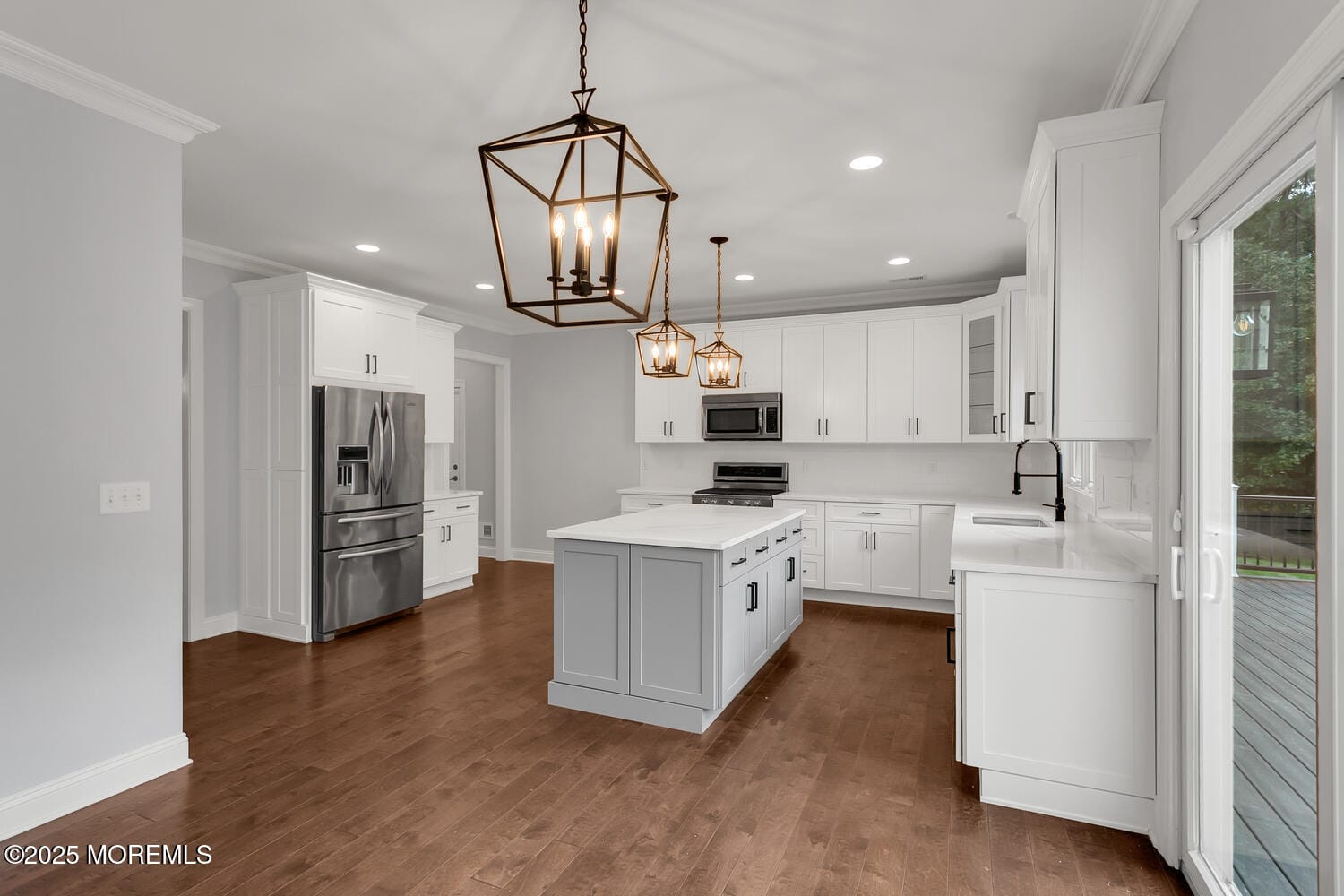 3 Iroquois Court Image 5