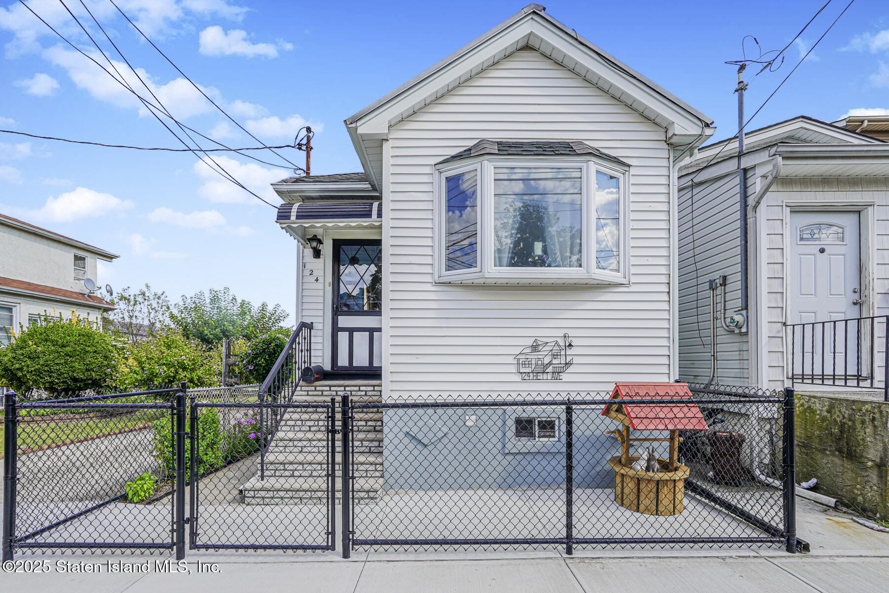 124 Hett Avenue Image 2