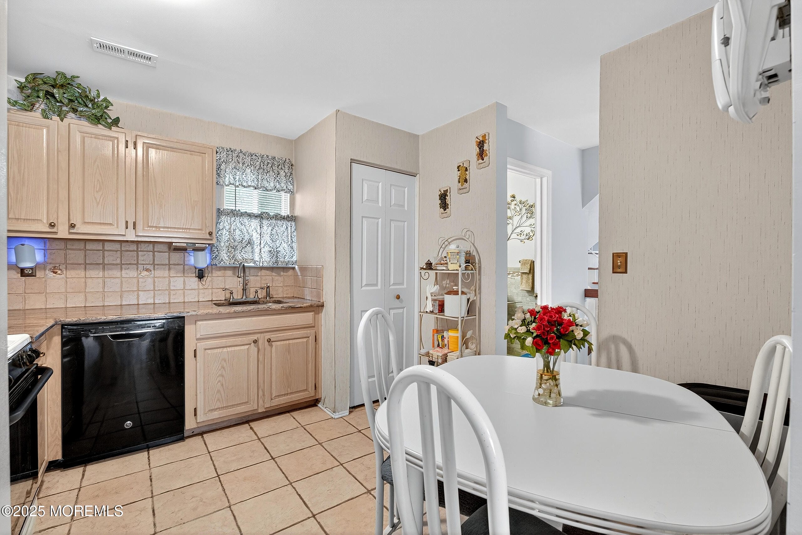 905 Madaline Drive 905, Avenel, NJ, 07001 image 9