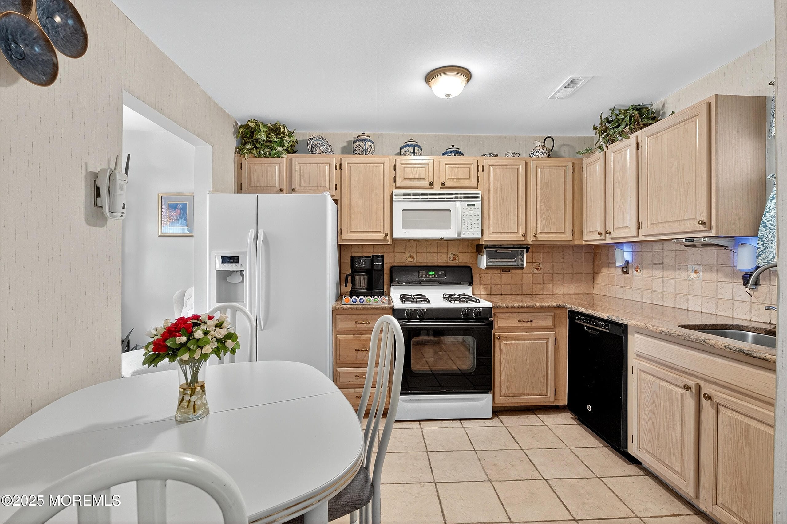 905 Madaline Drive 905, Avenel, NJ, 07001 image 8