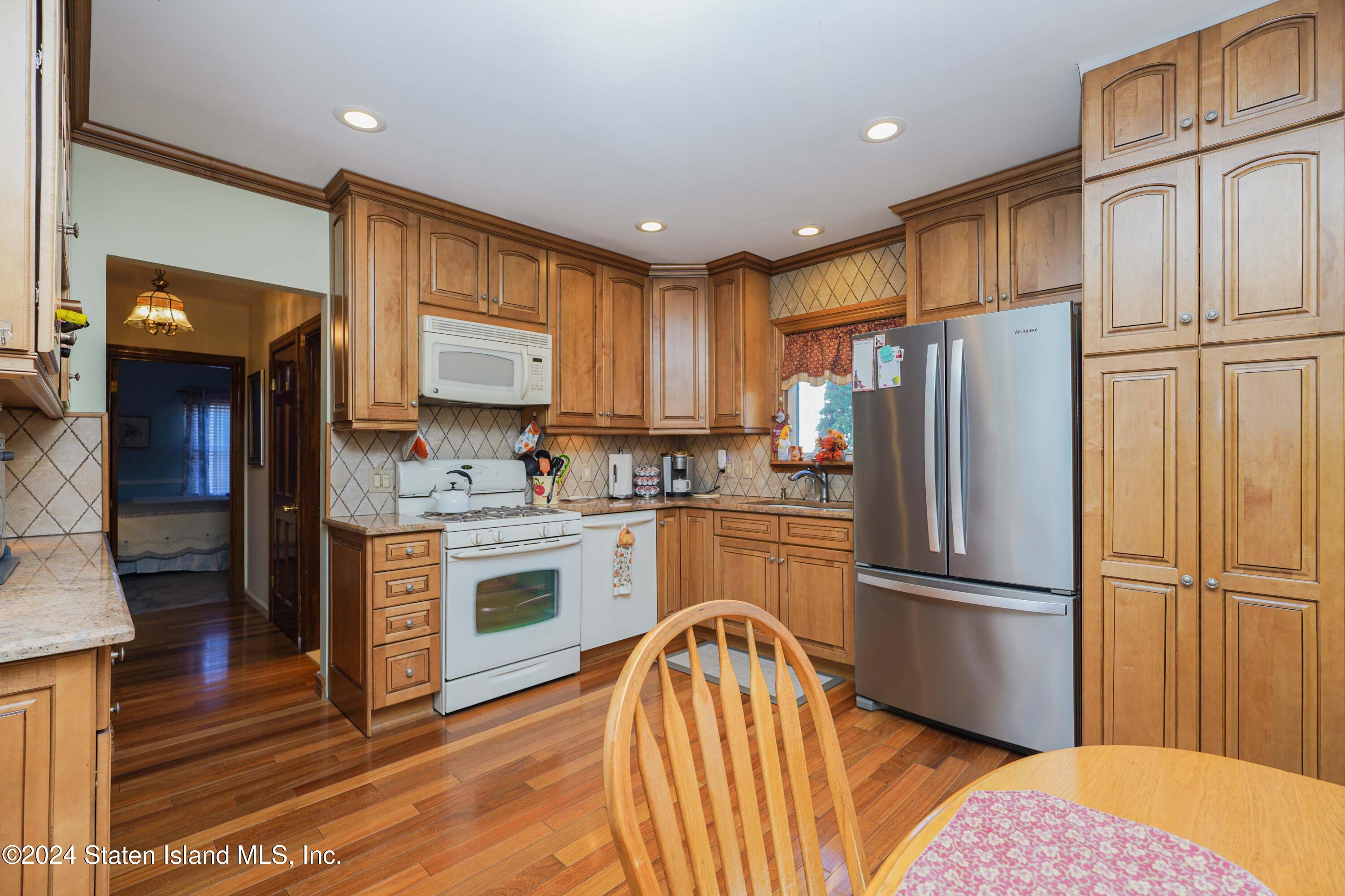 15 Petrus Avenue, Staten Island, NY, 10312 image 13