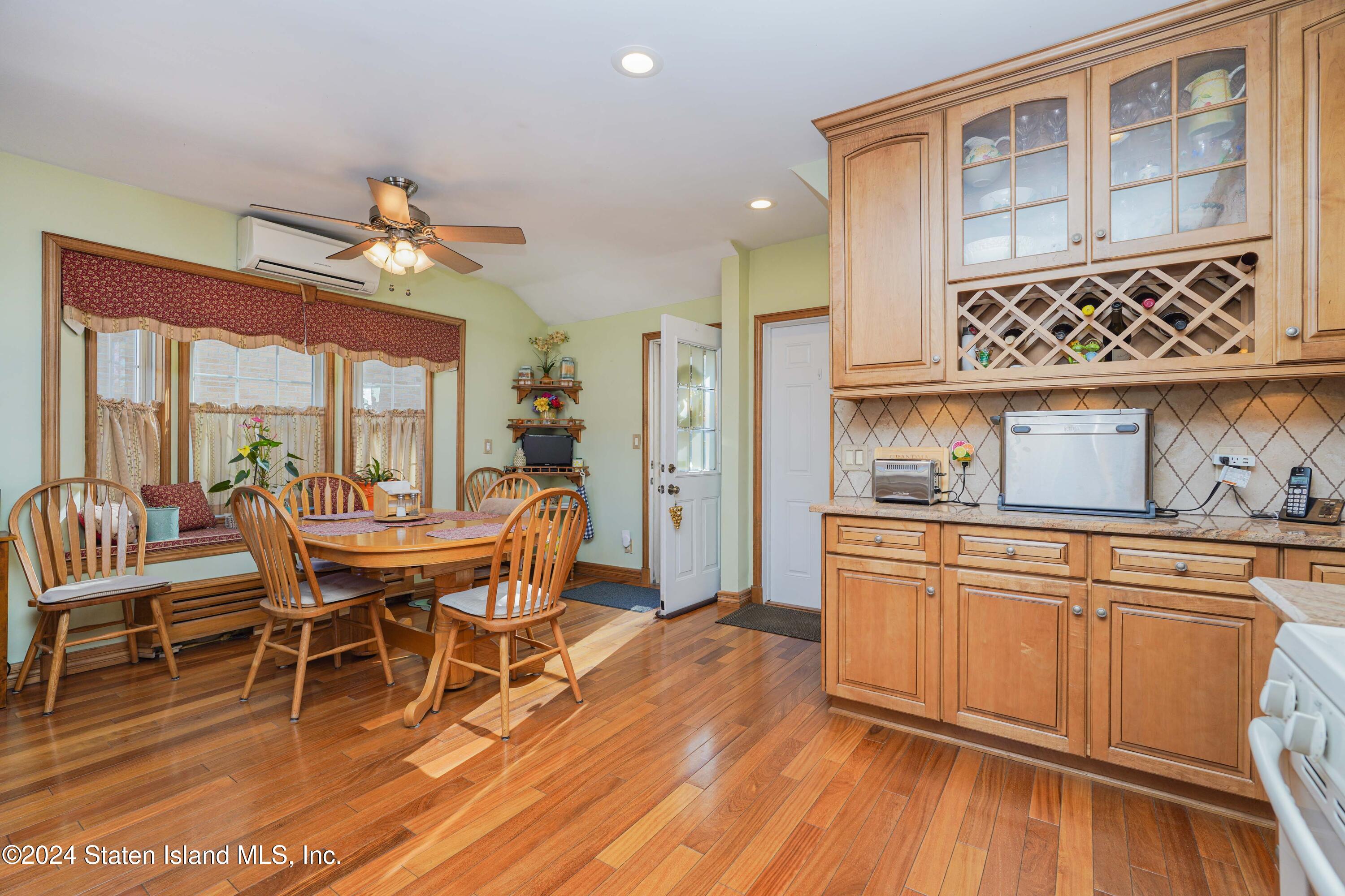 15 Petrus Avenue, Staten Island, NY, 10312 image 14