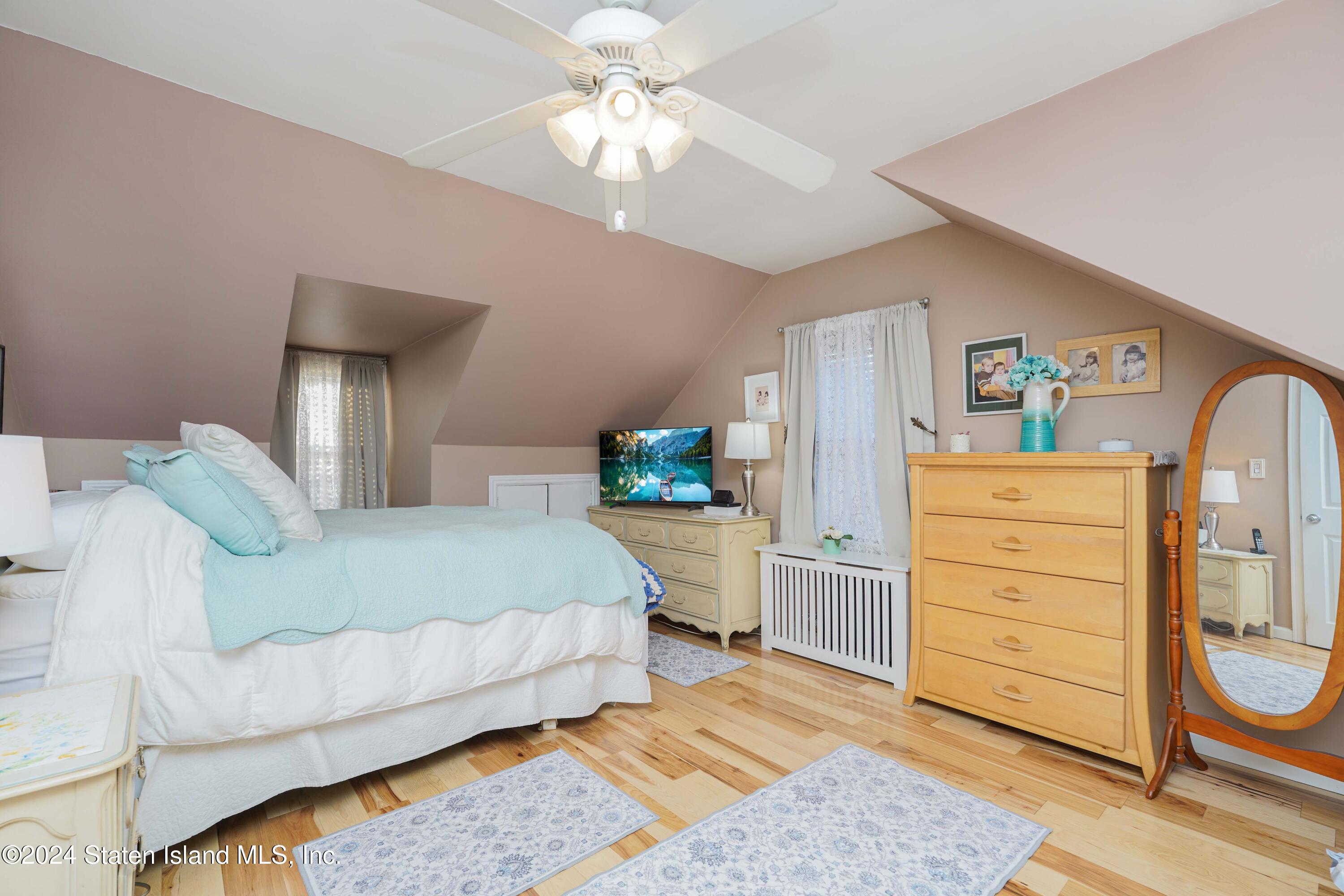 15 Petrus Avenue, Staten Island, NY, 10312 image 22