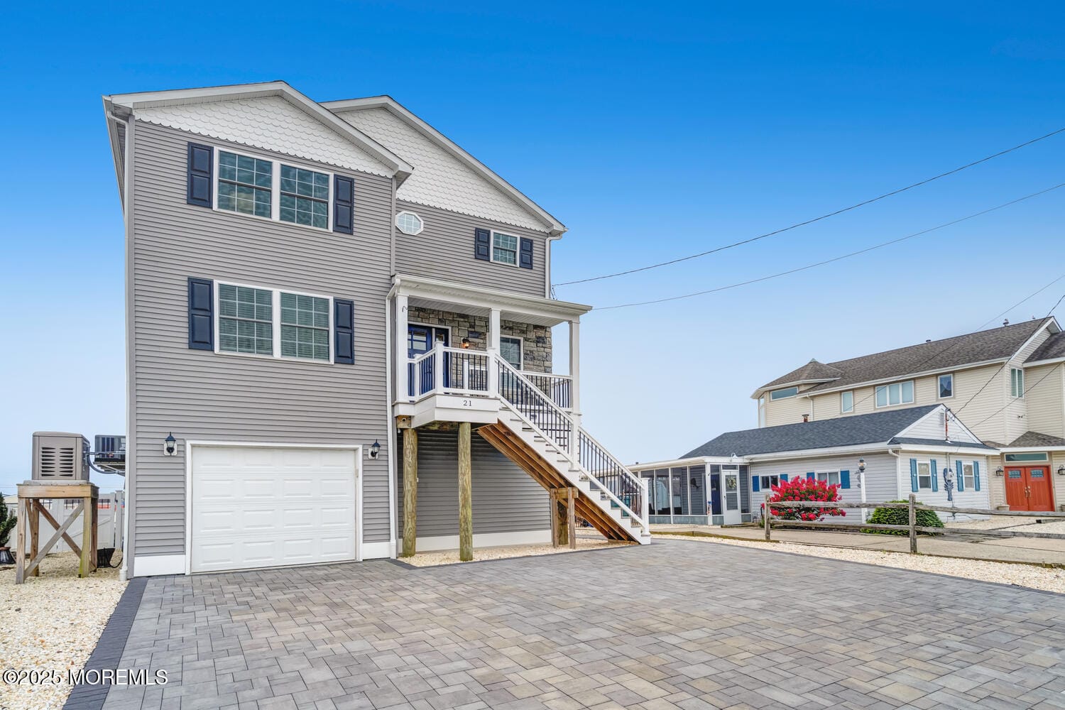 21 Lake Saint Clair Drive Image 2