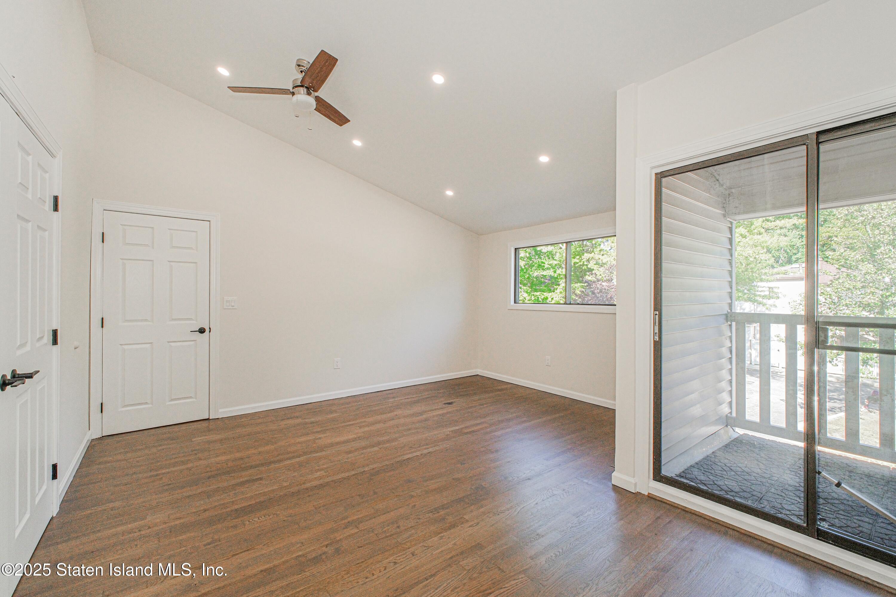 110 Surfside Plaza, Staten Island, NY, 10307 image 13