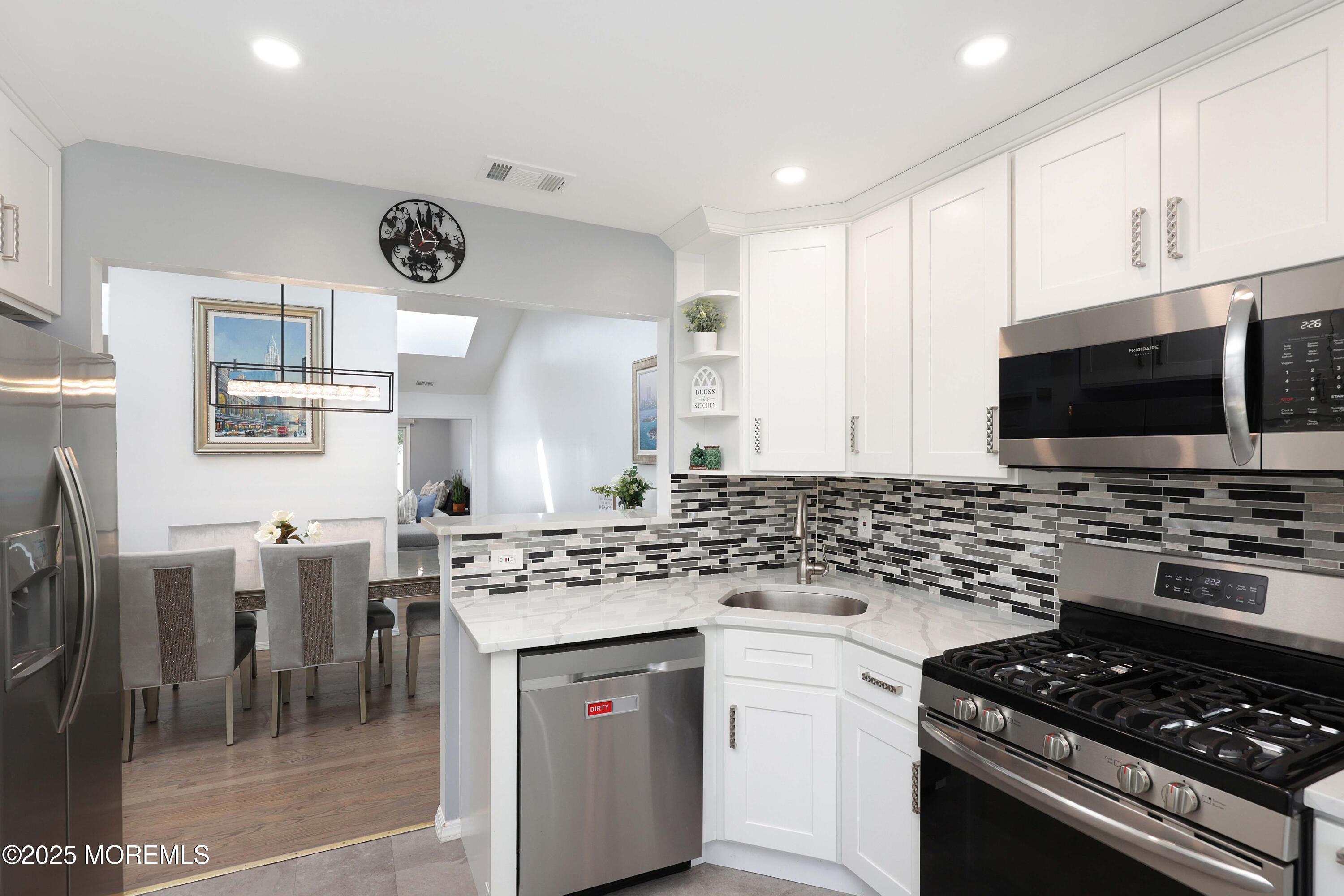 13 Portsmouth Drive, Old Bridge, NJ, 08857 image 12
