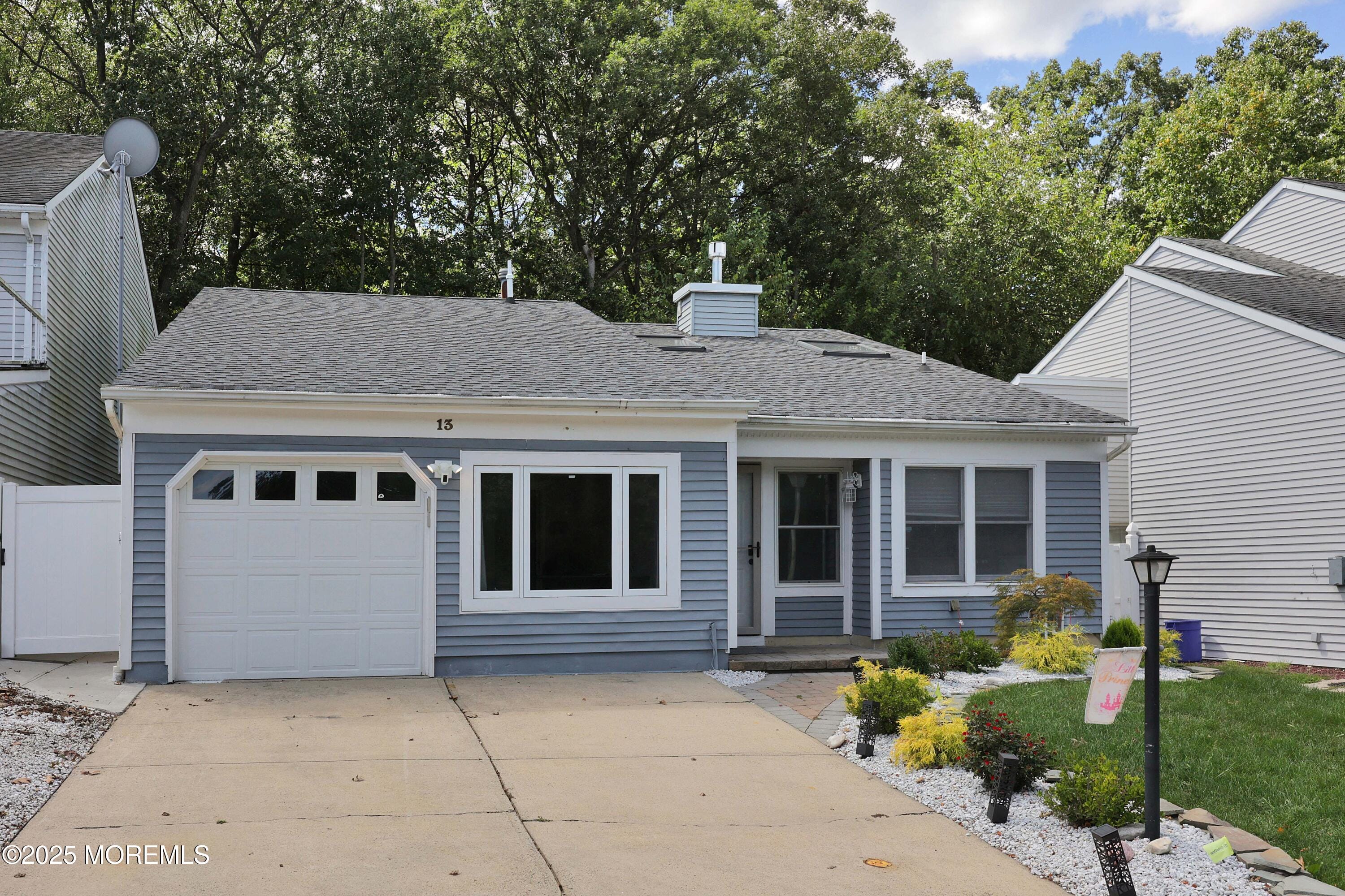 13 Portsmouth Drive Image 3