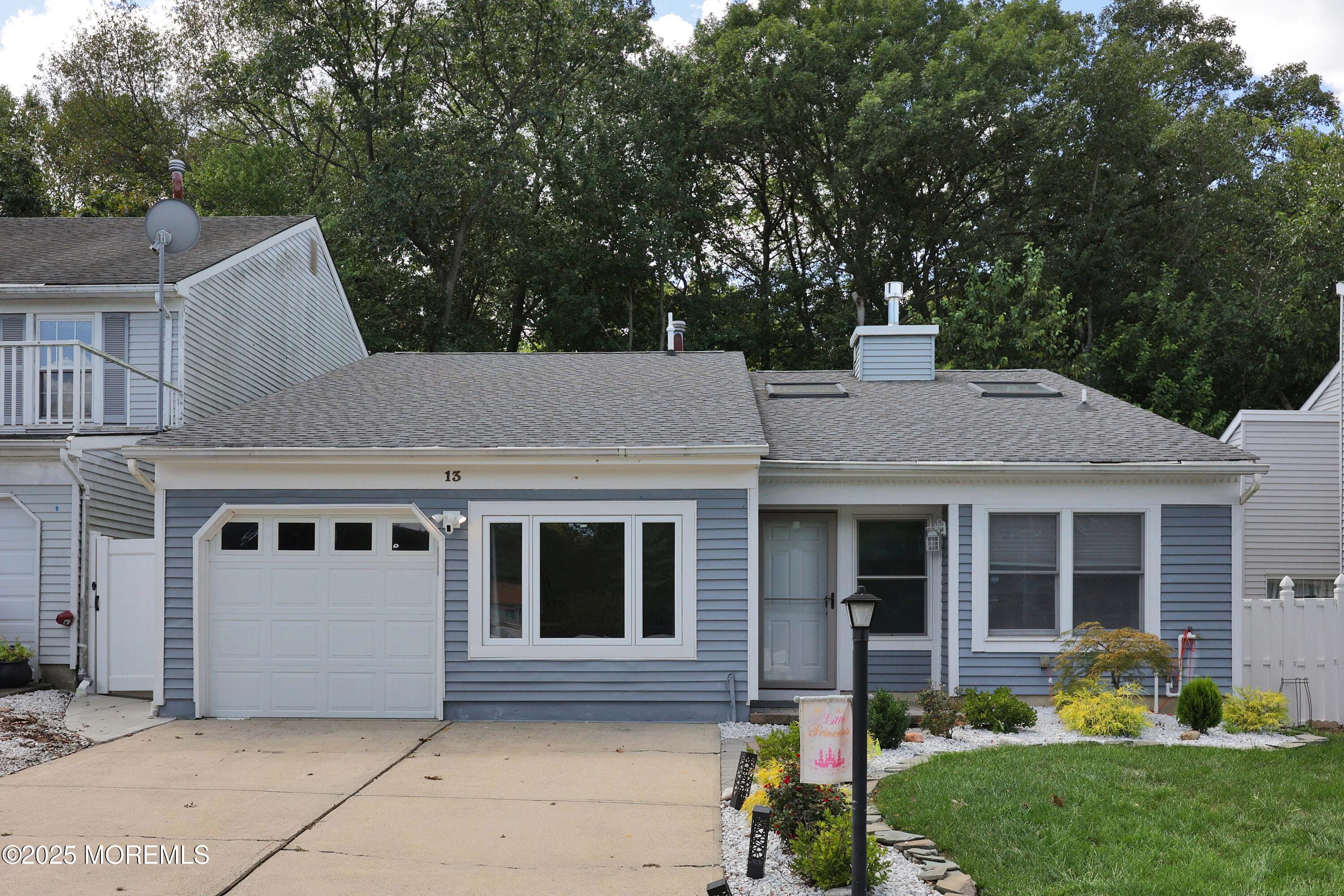 13 Portsmouth Drive Image 2