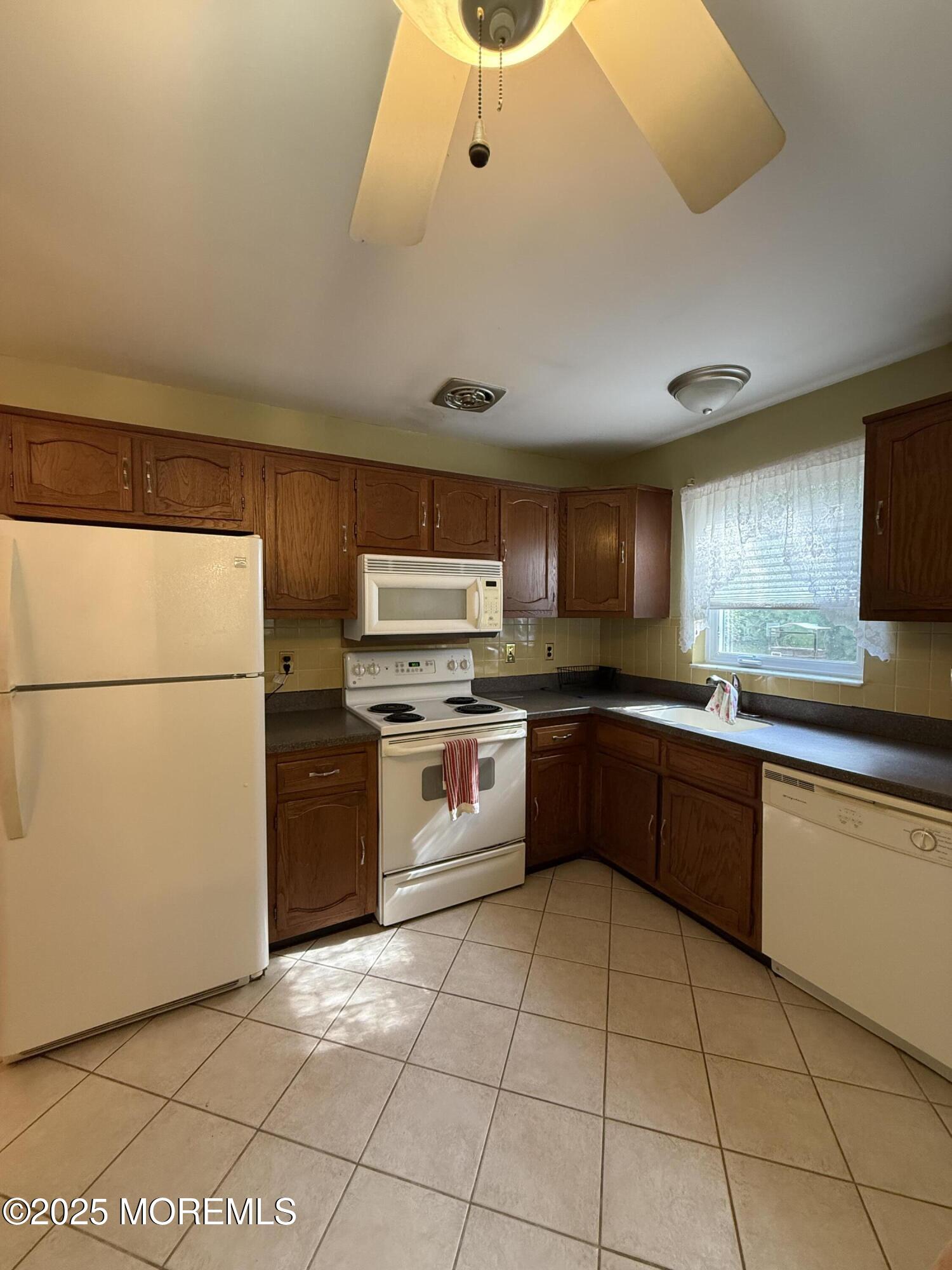 51 Independence Parkway B, Whiting, NJ, 08759 image 10