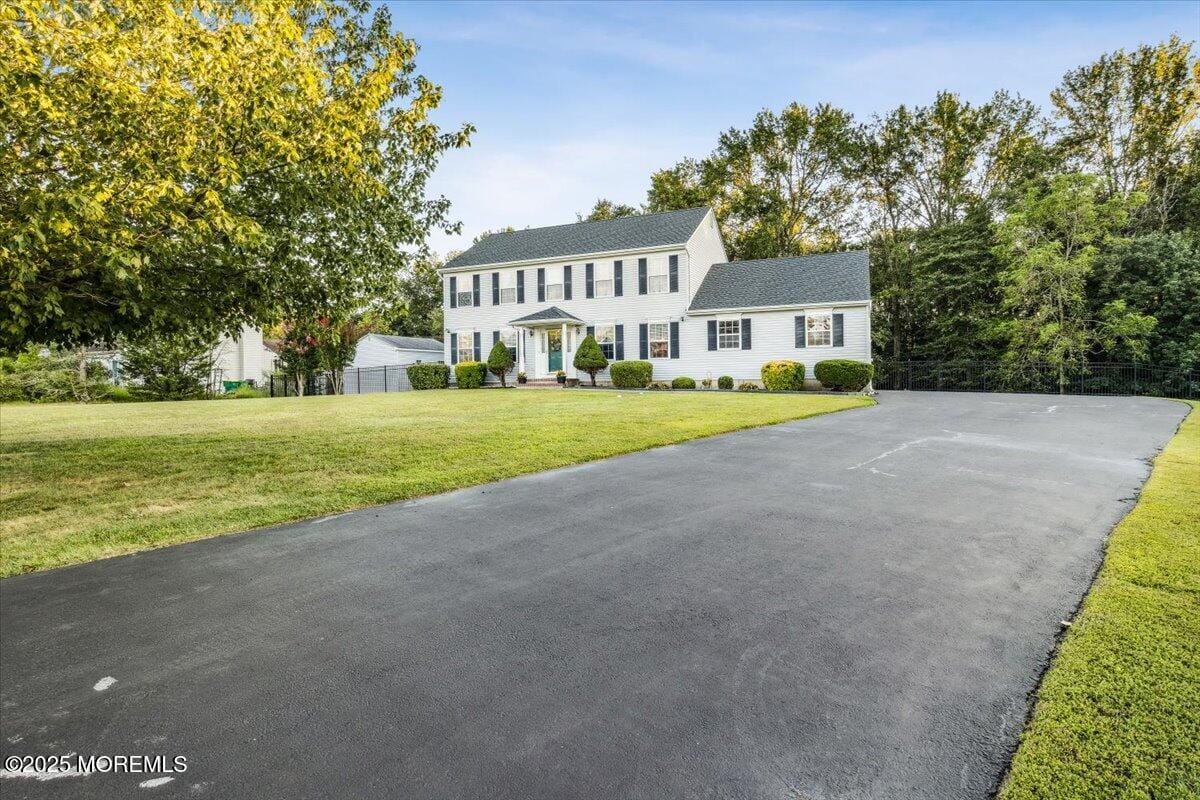 353 Fieldcrest Drive Image 2