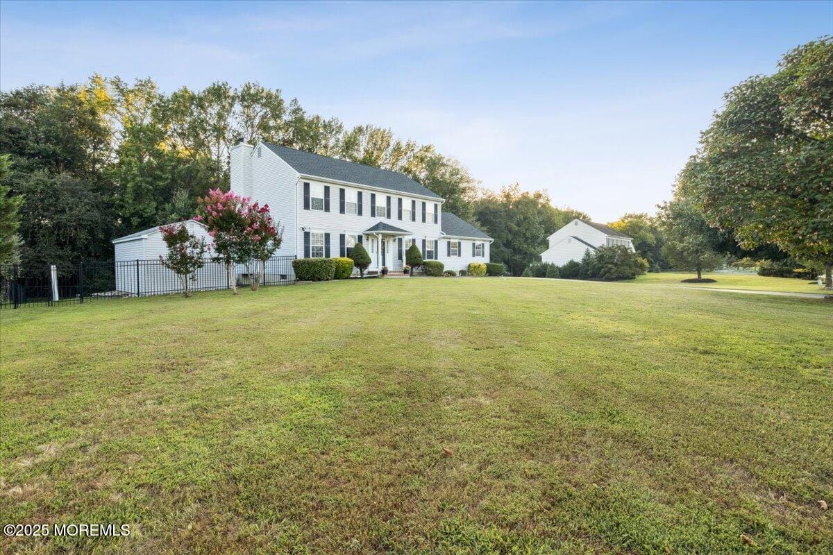 353 Fieldcrest Drive Image 3