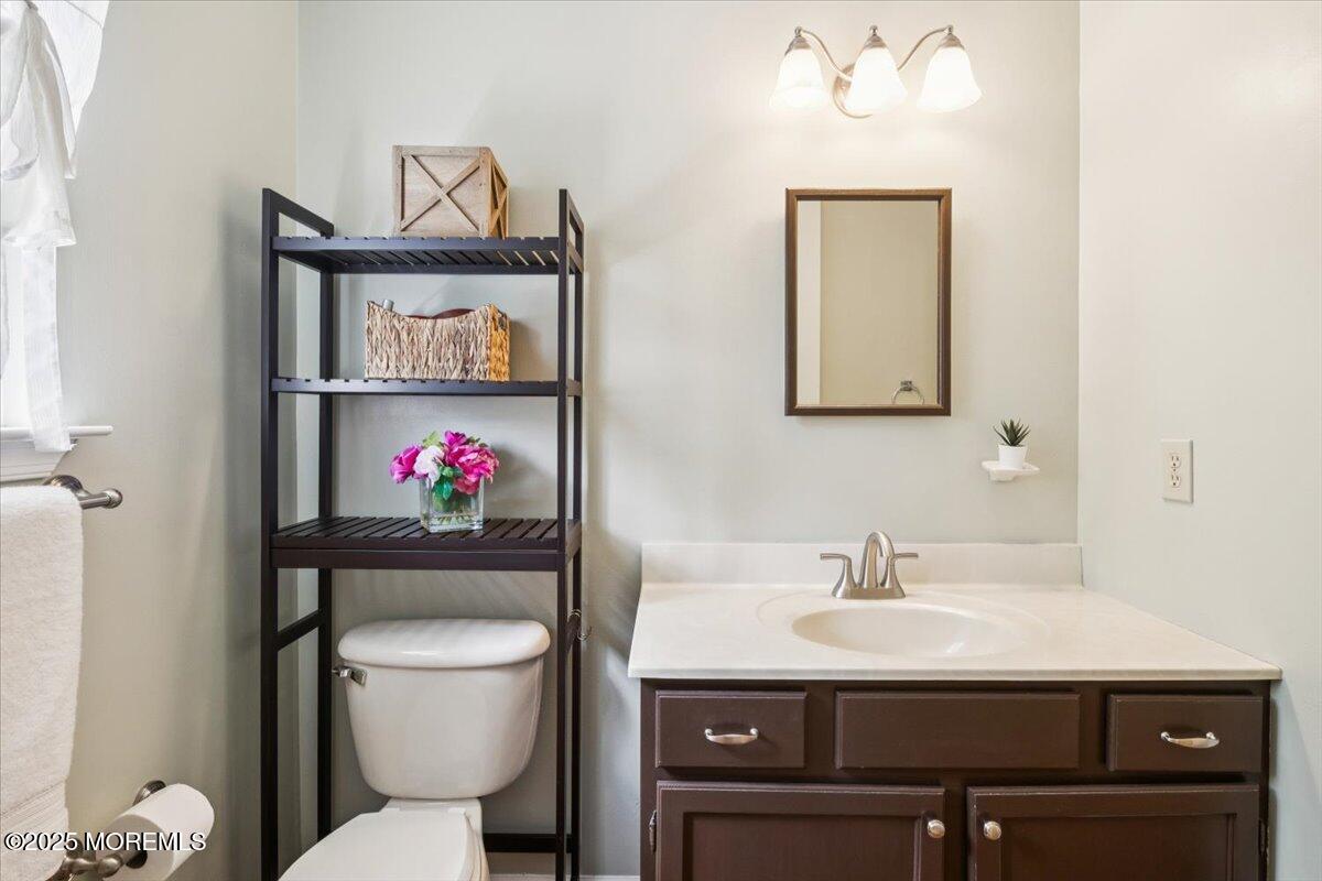 353 Fieldcrest Drive, New Egypt, NJ, 08533 image 22