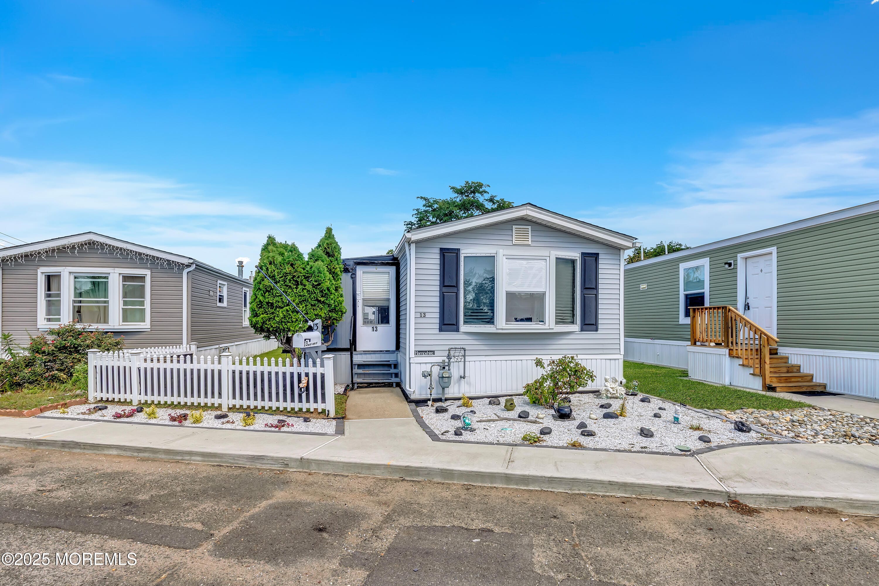 13 Mary Ann Court, Hazlet, NJ, 07734