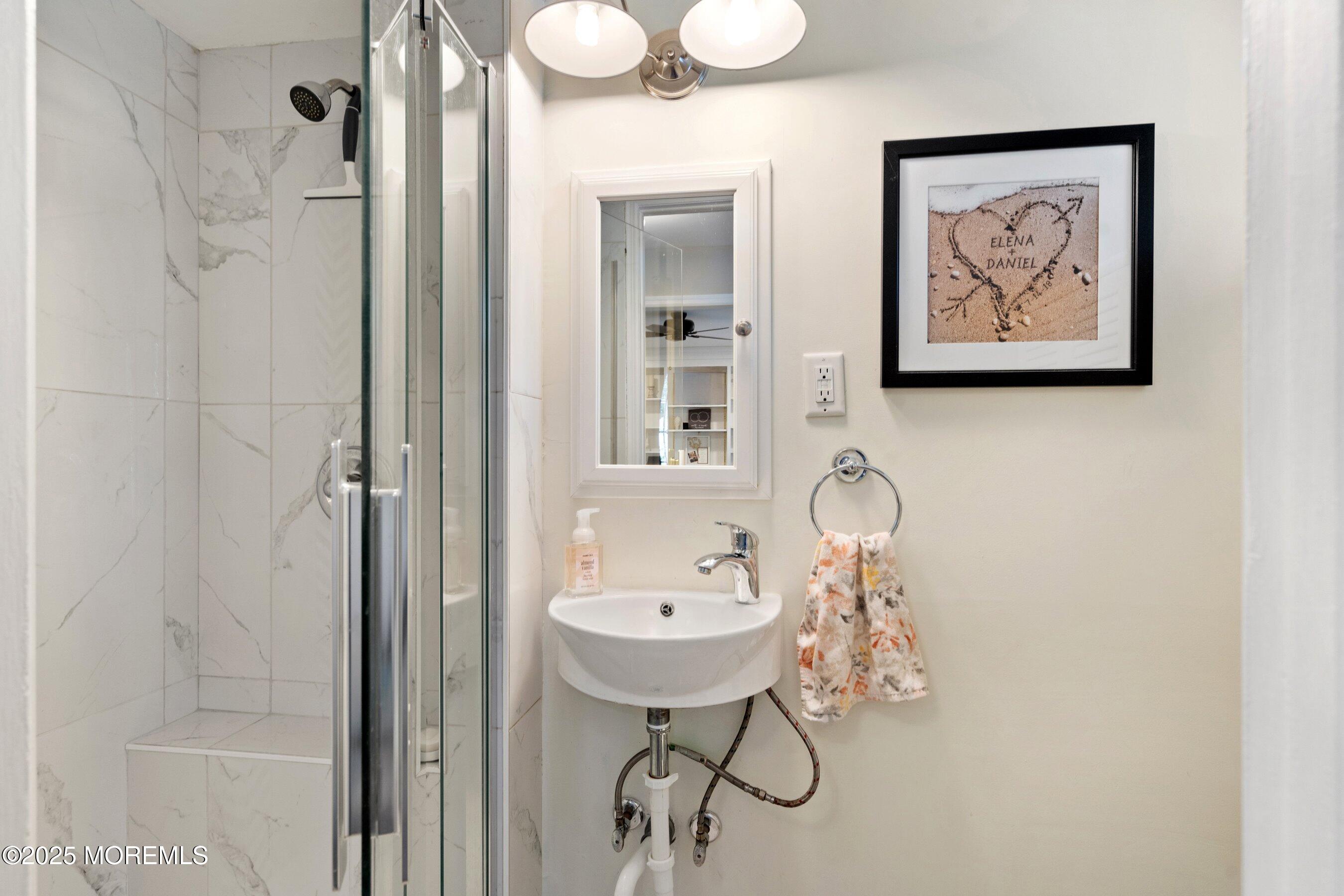 1 Miriam Place, Hazlet, NJ, 07730 image 16