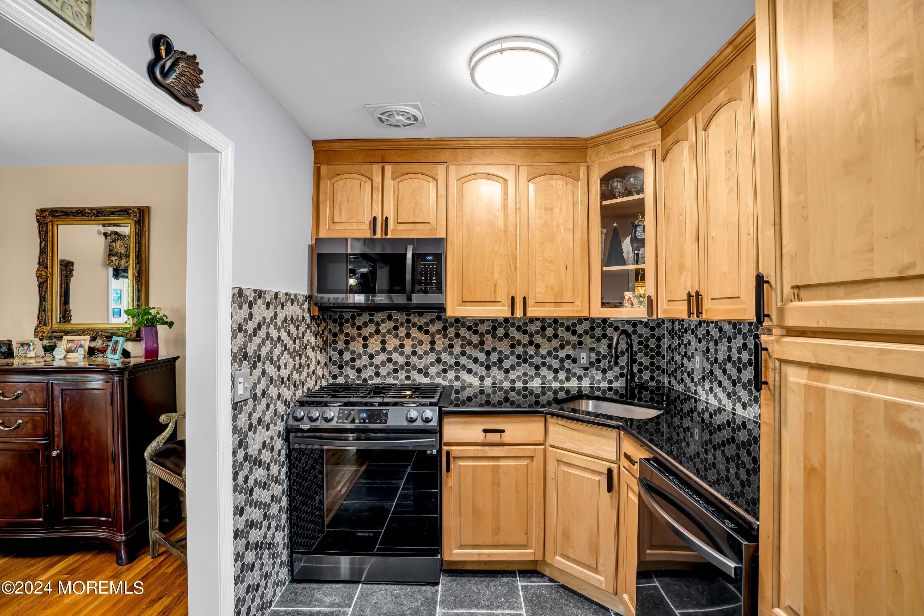 8C Willow Street, Toms River, NJ, 08757 image 41