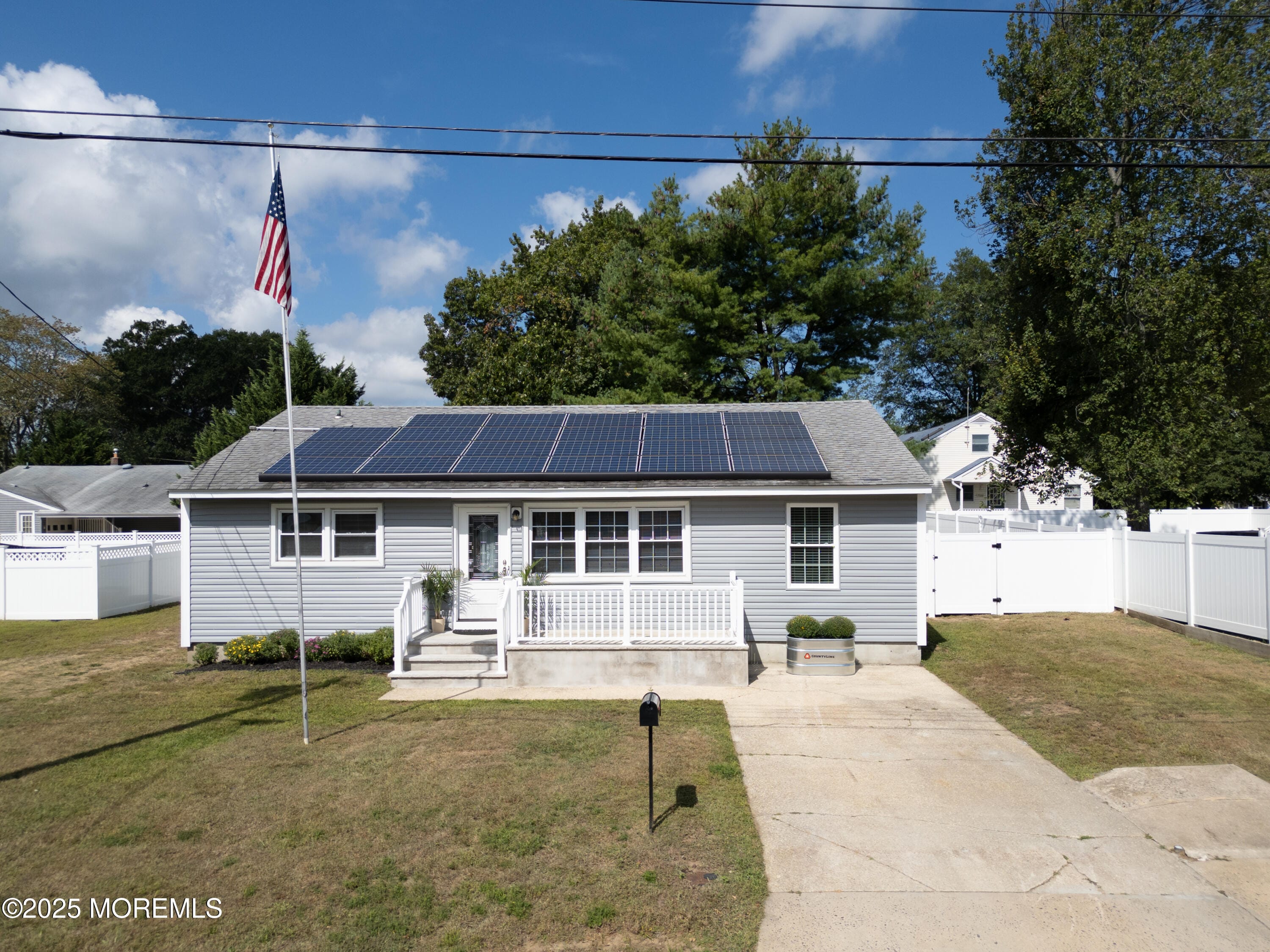422 Maple Drive, Belford, NJ, 07718