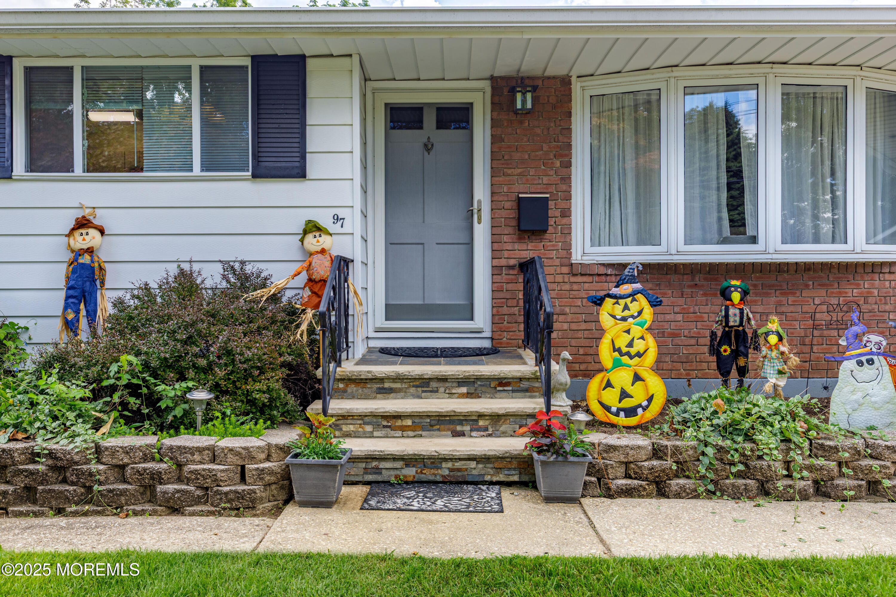 97 Enright Avenue Image 5