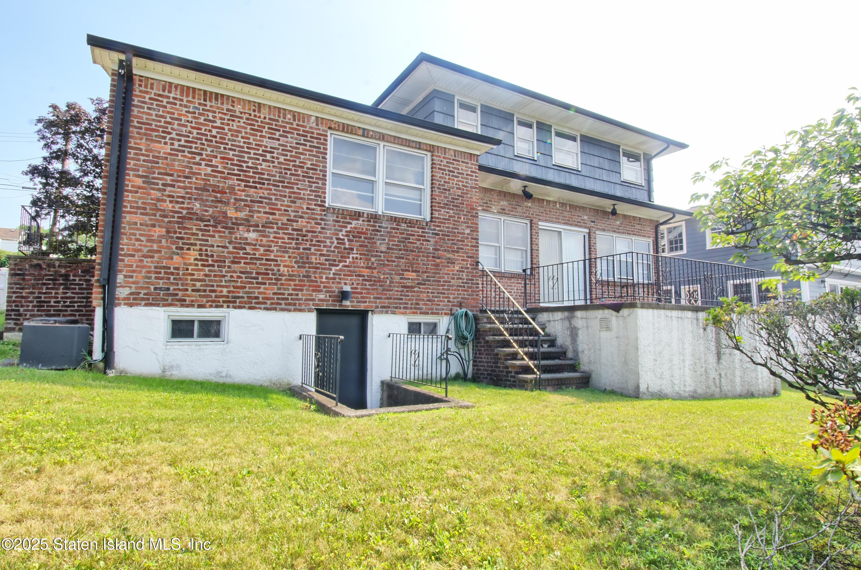 105 Marshall Avenue, Staten Island, NY, 10314 image 6