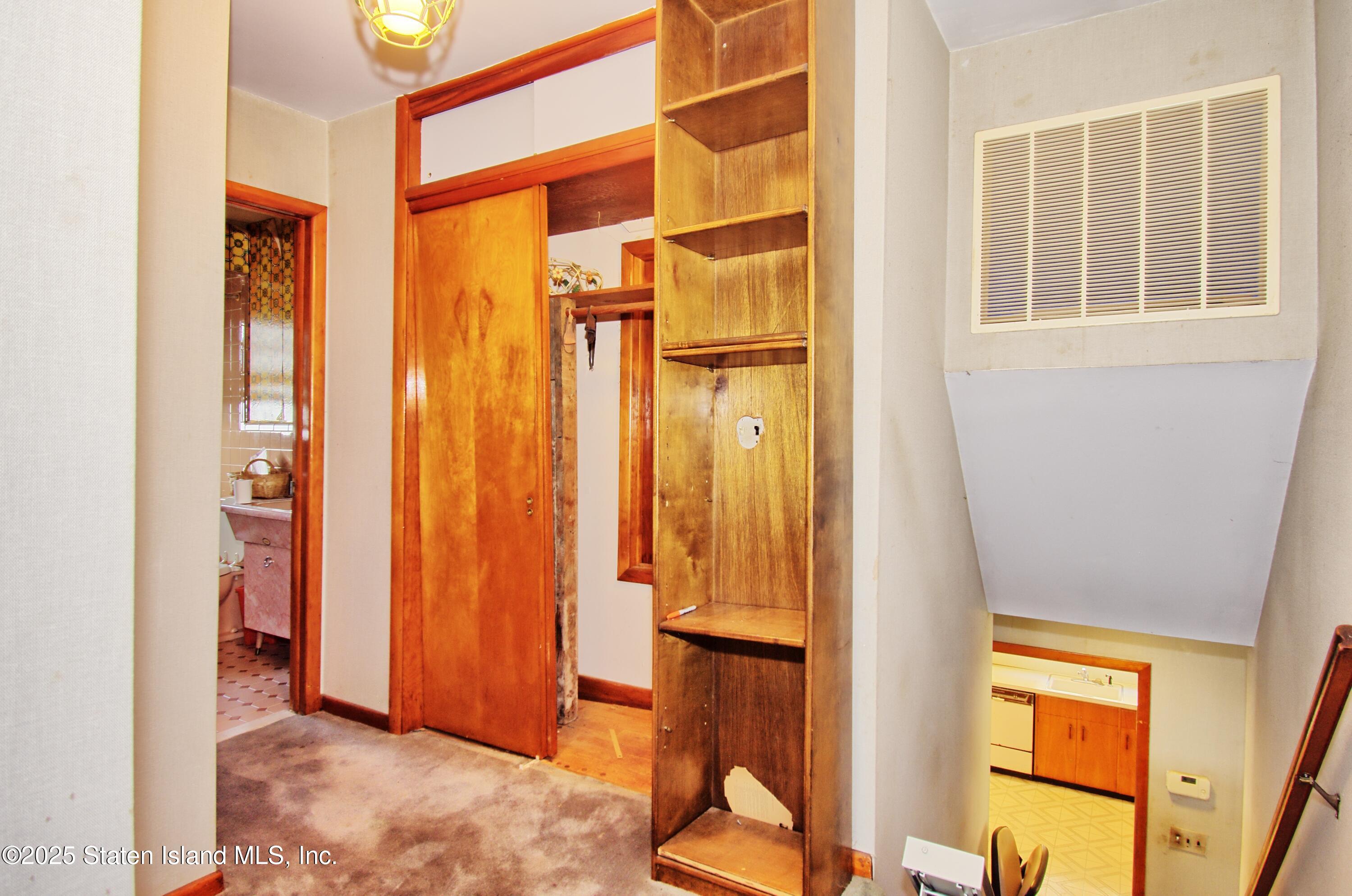105 Marshall Avenue, Staten Island, NY, 10314 image 20
