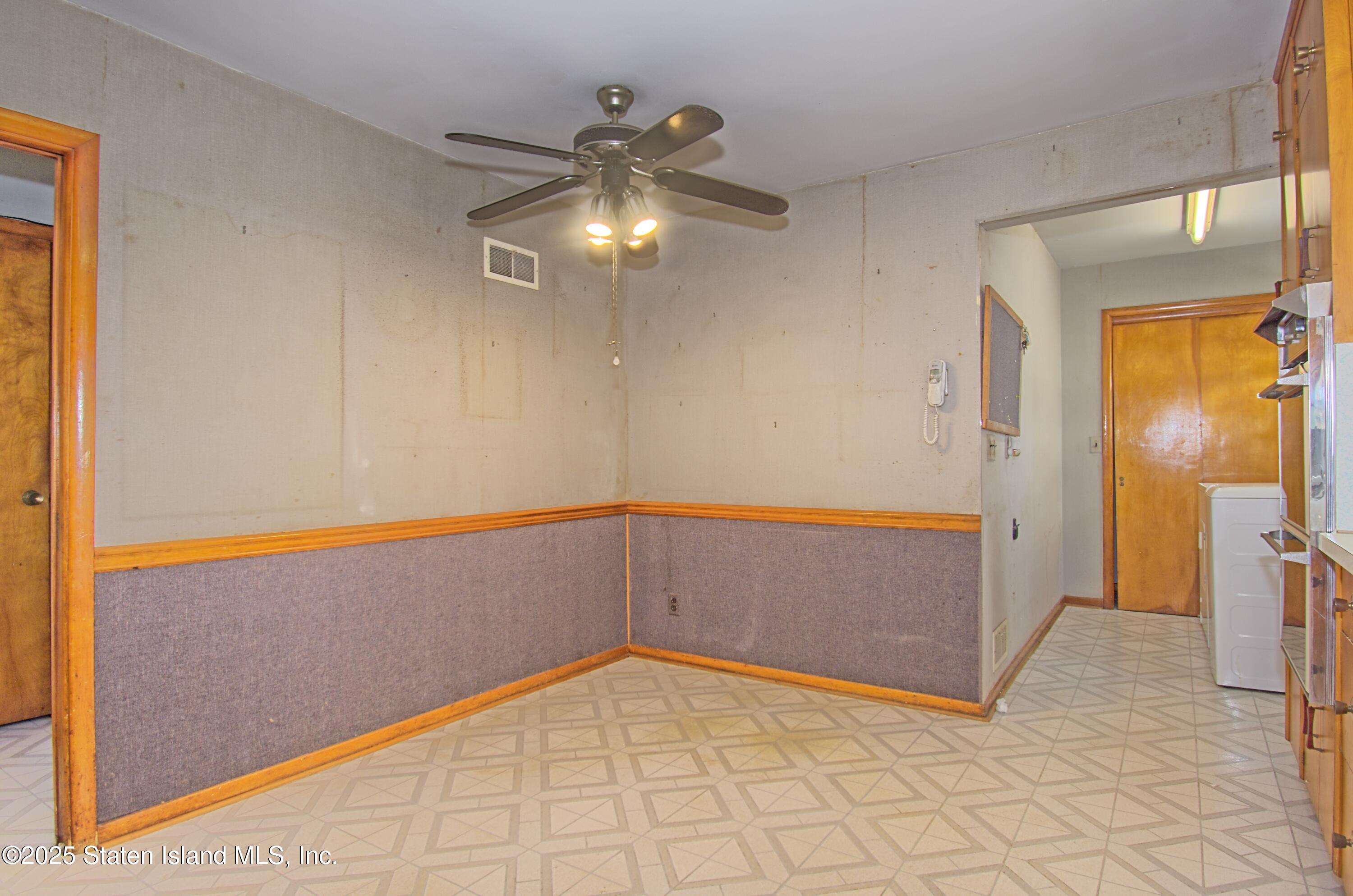 105 Marshall Avenue, Staten Island, NY, 10314 image 16