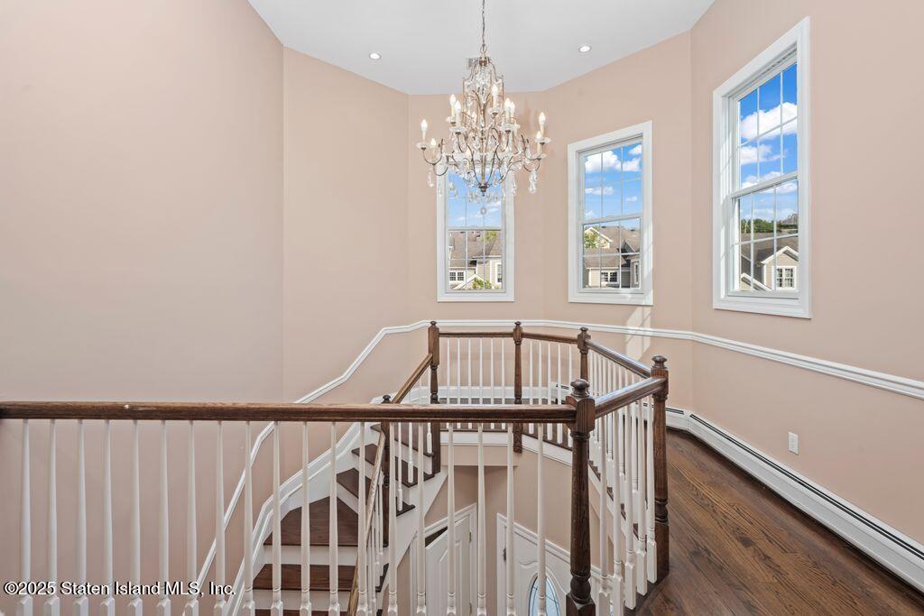 66 Pilot Lane, Staten Island, NY, 10309 image 17