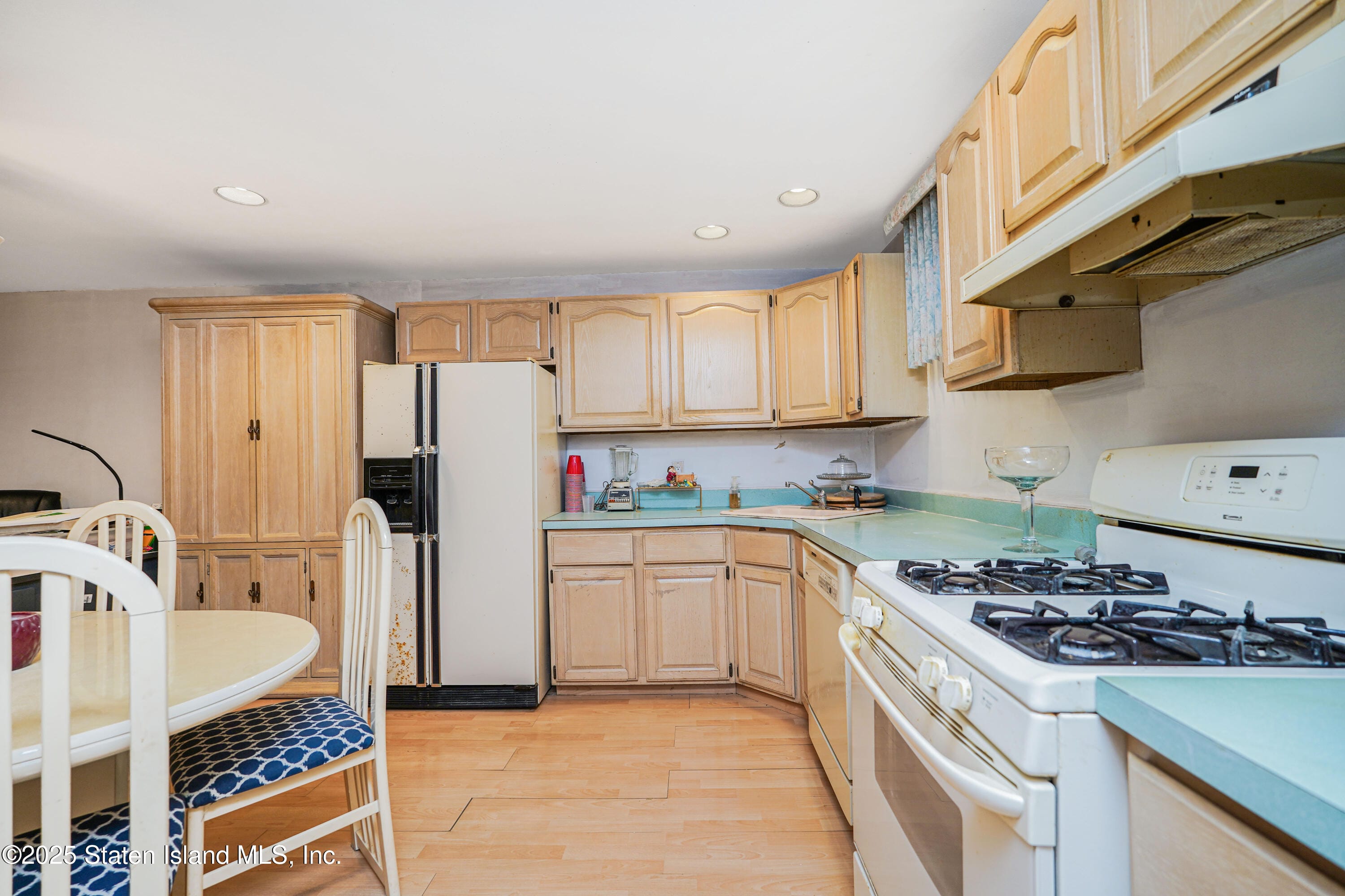 422 Harold Avenue, Staten Island, NY, 10312 image 32