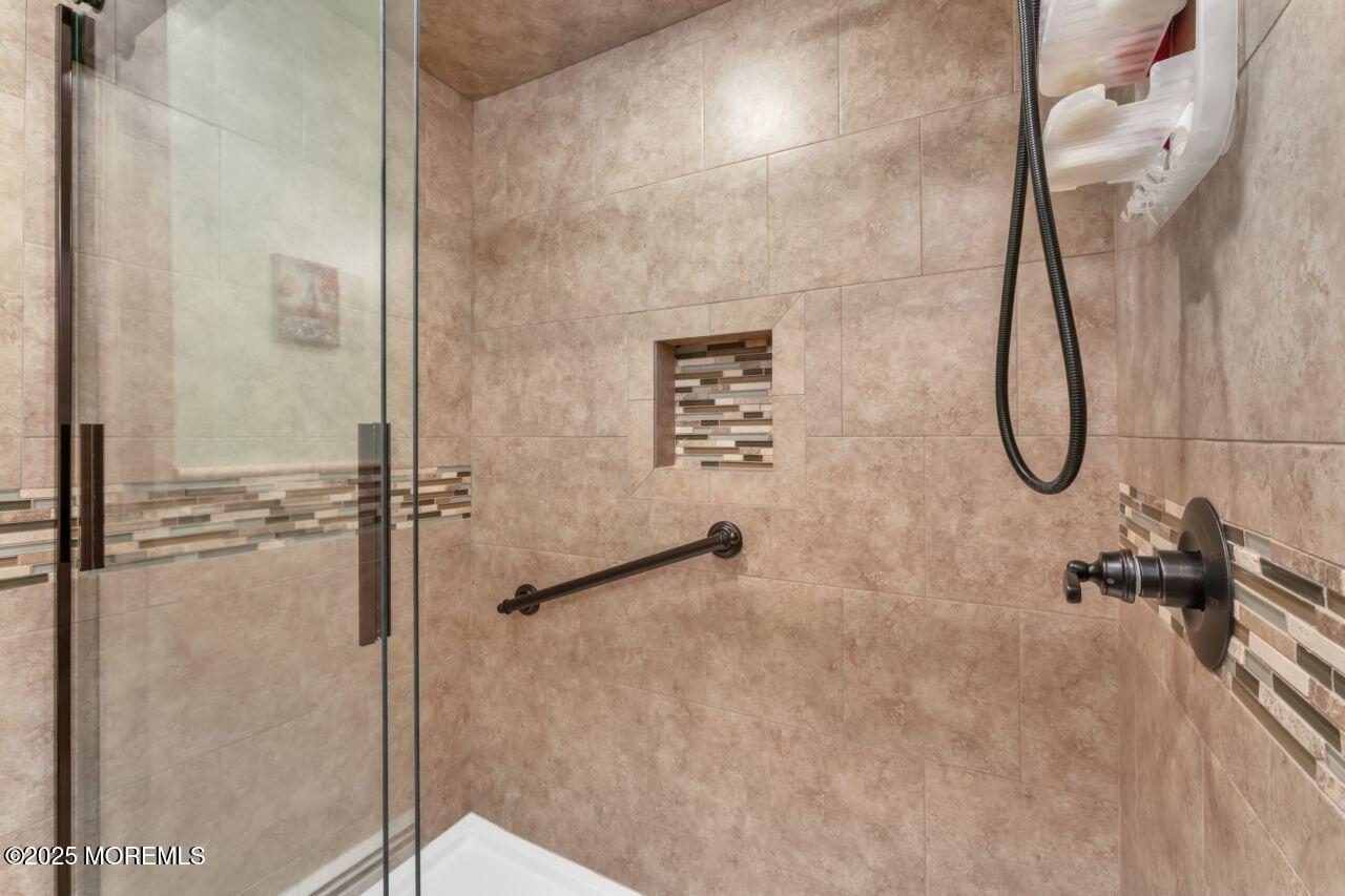 61 Charlotteville Drive, Toms River, NJ, 08757 image 16