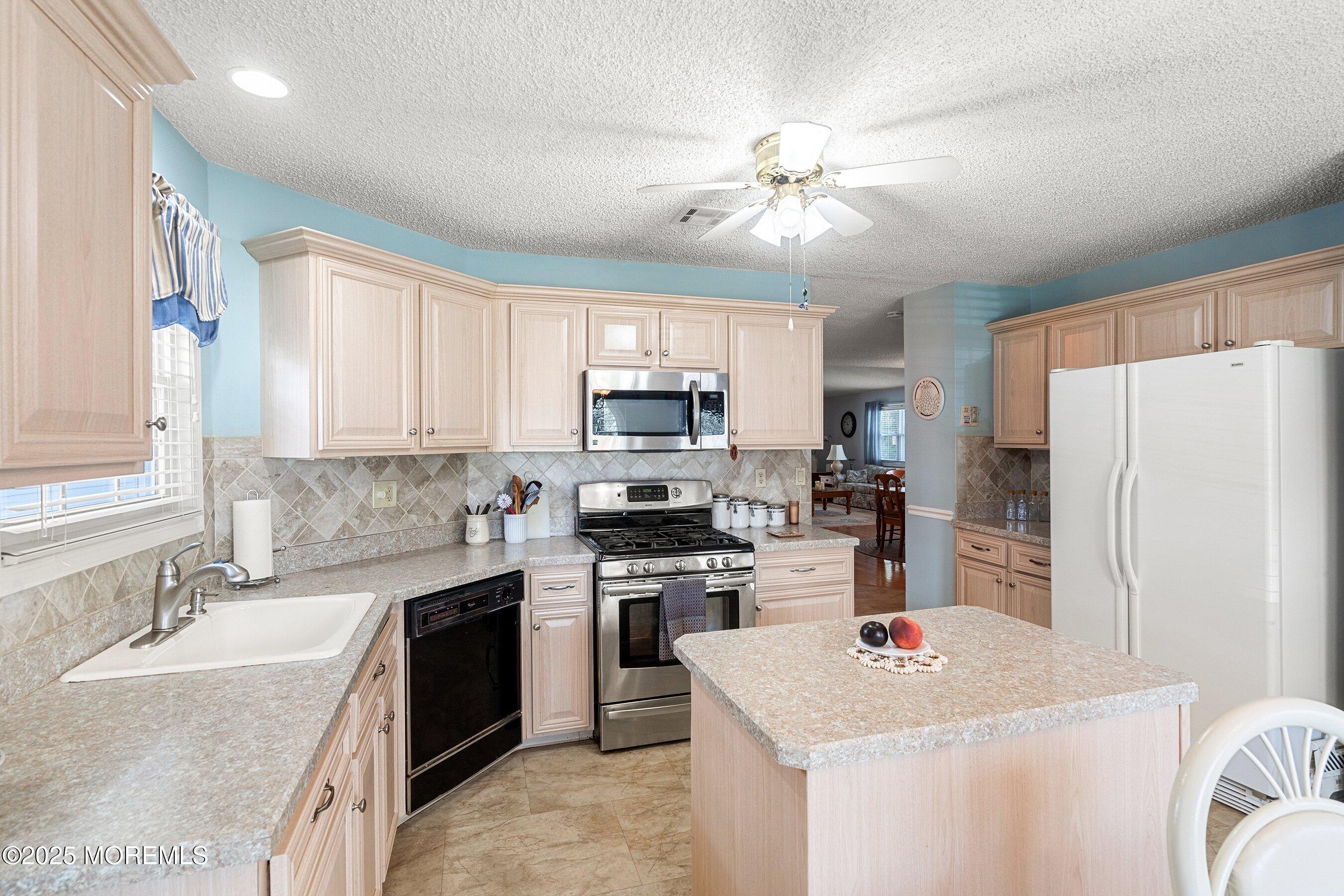 32 Kinkora Court, Toms River, NJ, 08757 image 18