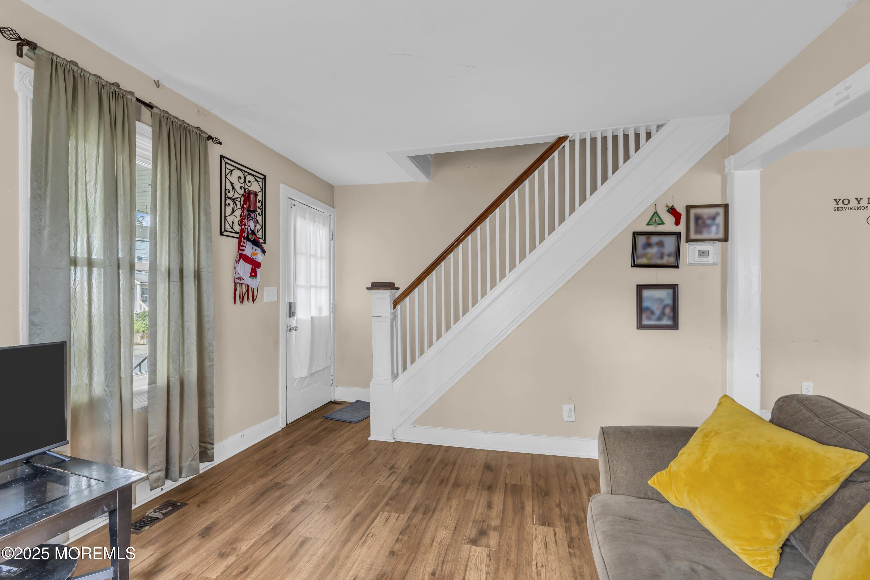 26 Bowne Avenue Image 4