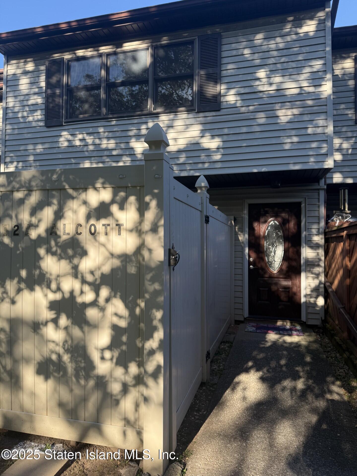 12 Alcott Street A Image 2