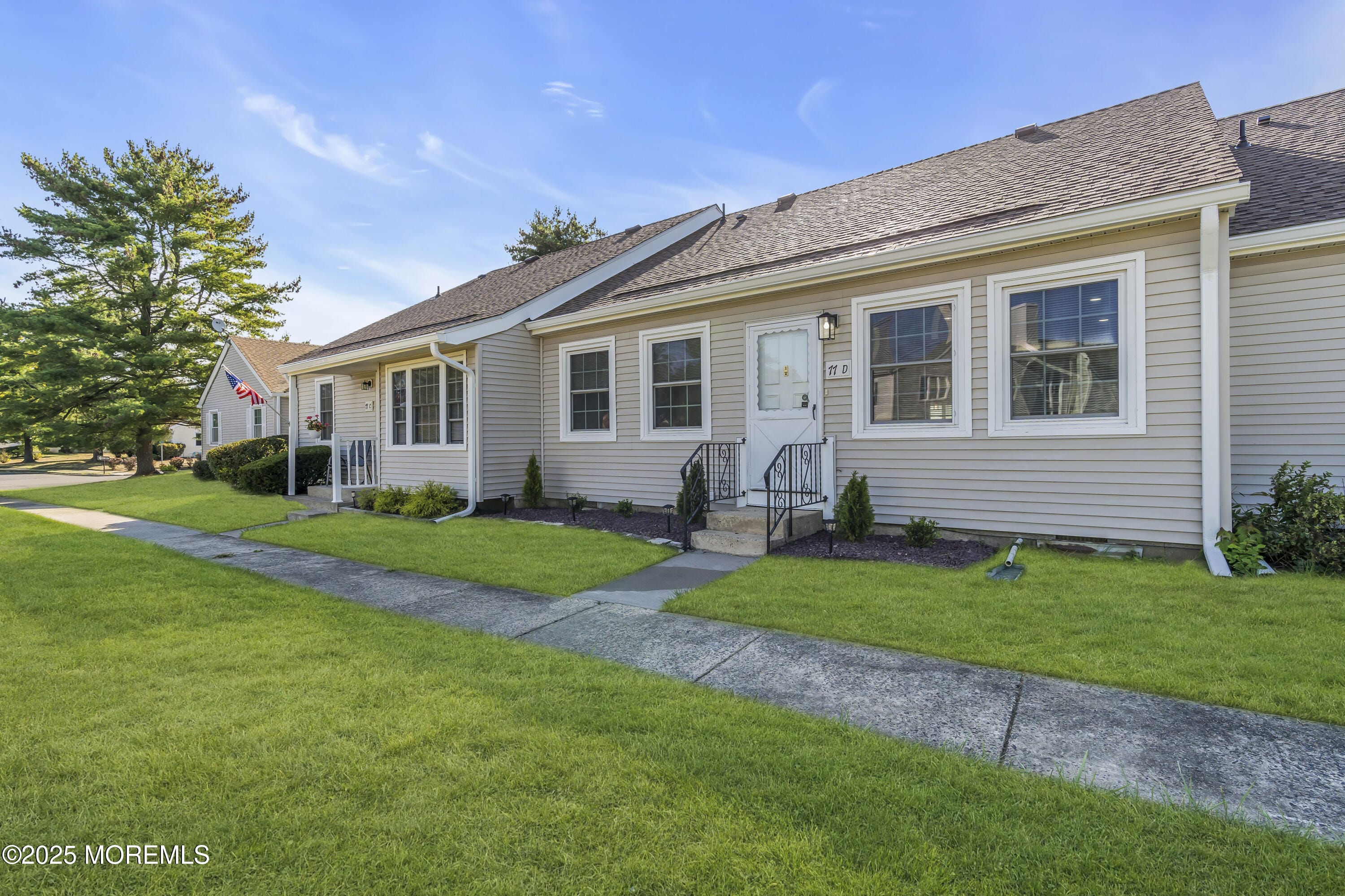77 Parkway Drive D, Freehold, NJ, 07728