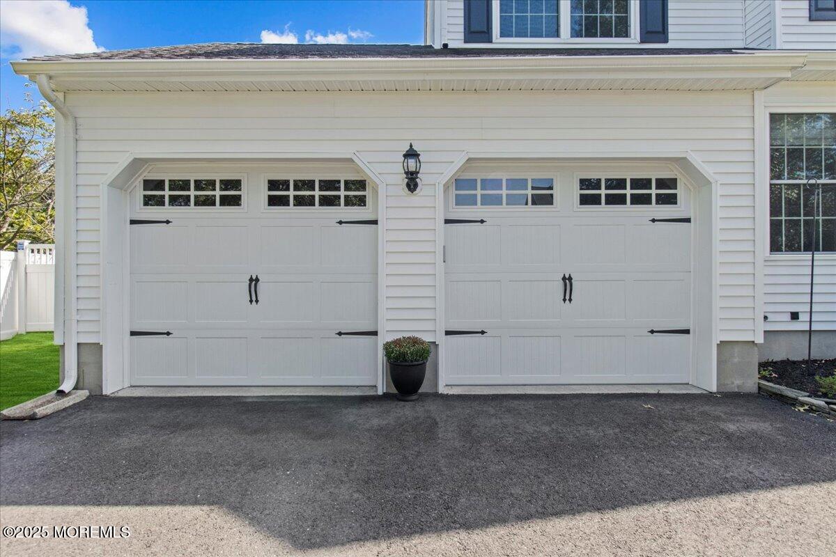 1153 Aster Drive Image 5