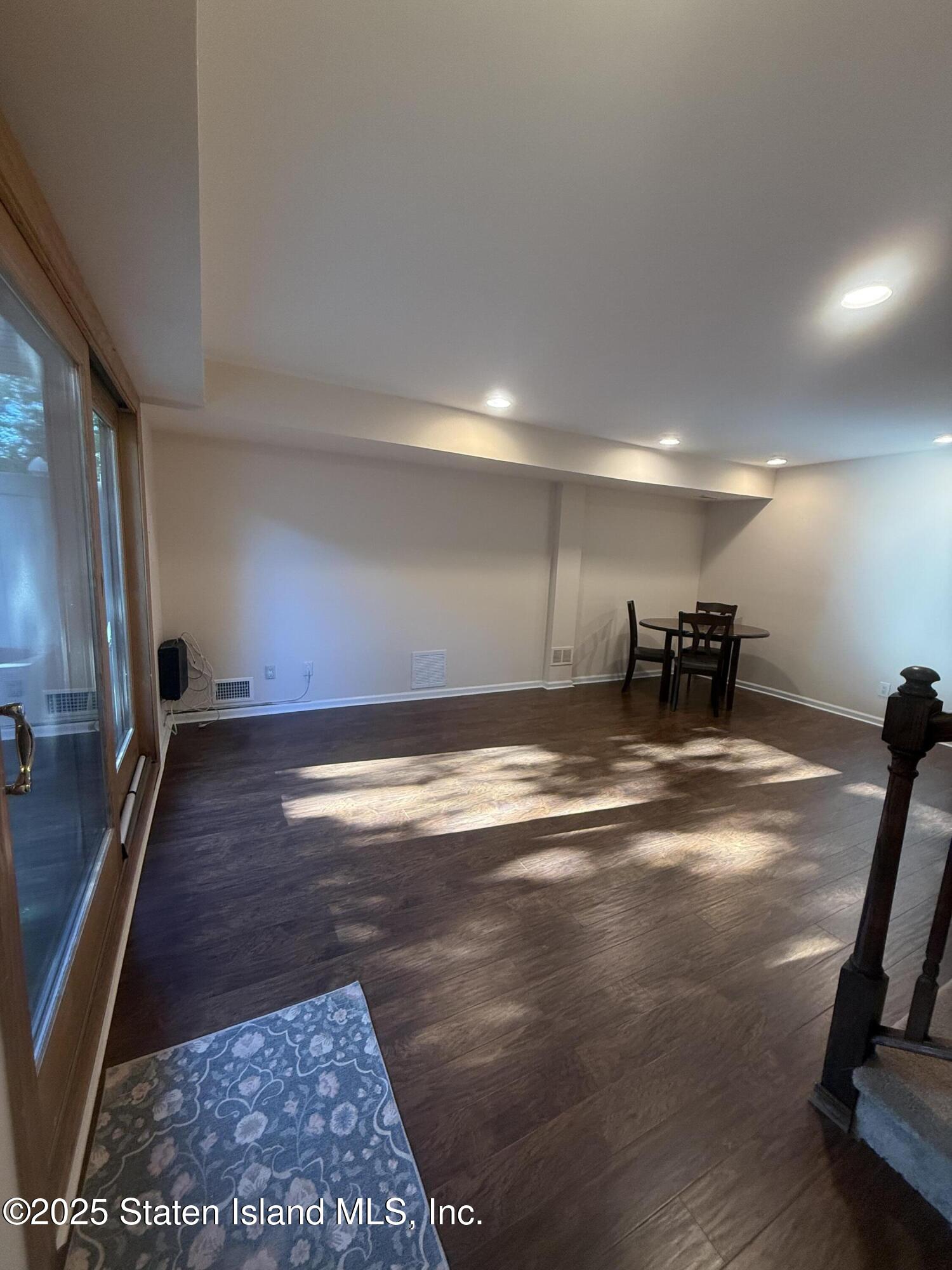 12 Alcott Street A Image 4
