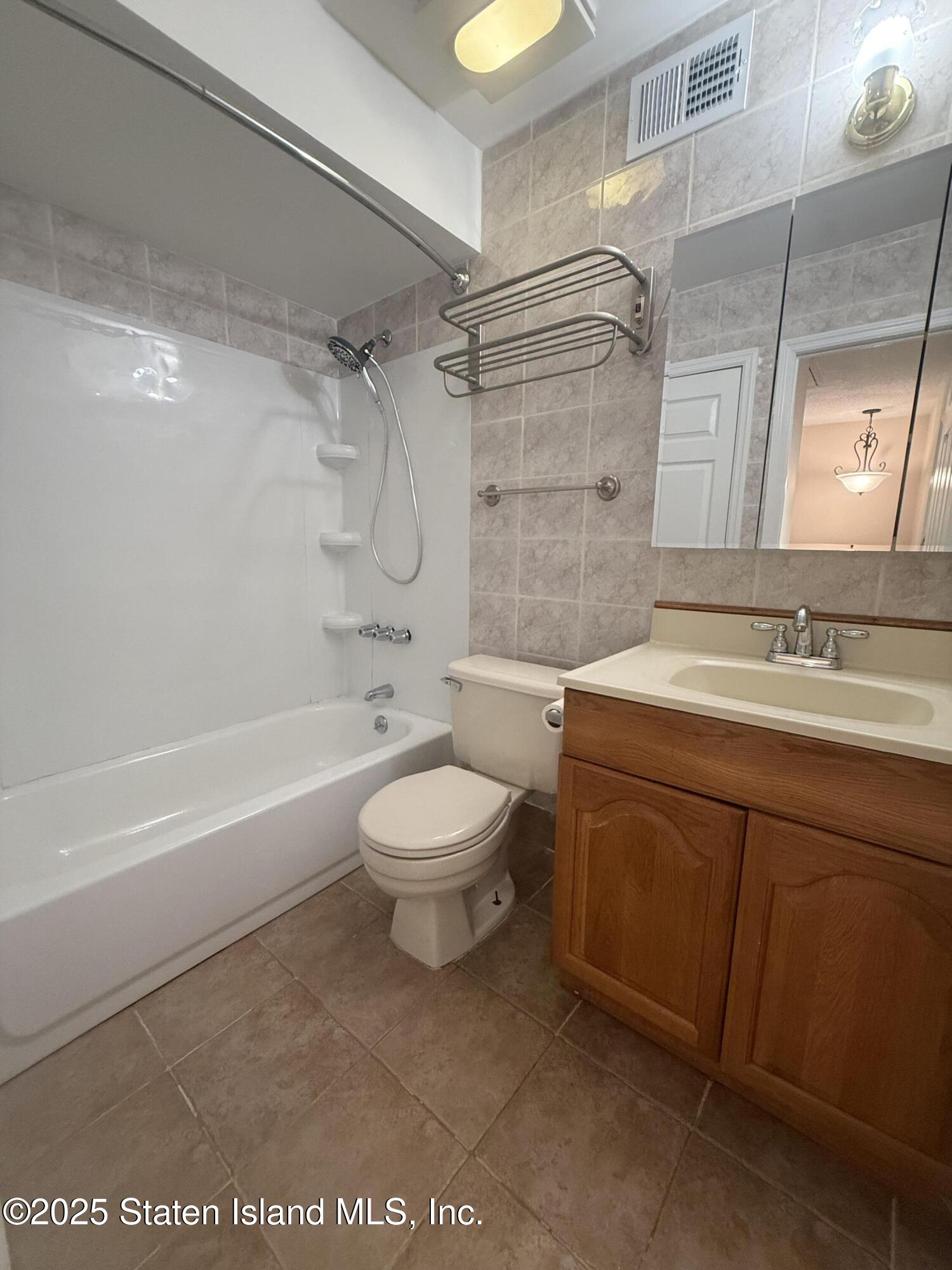 12 Alcott Street A, Staten Island, NY, 10312 image 17