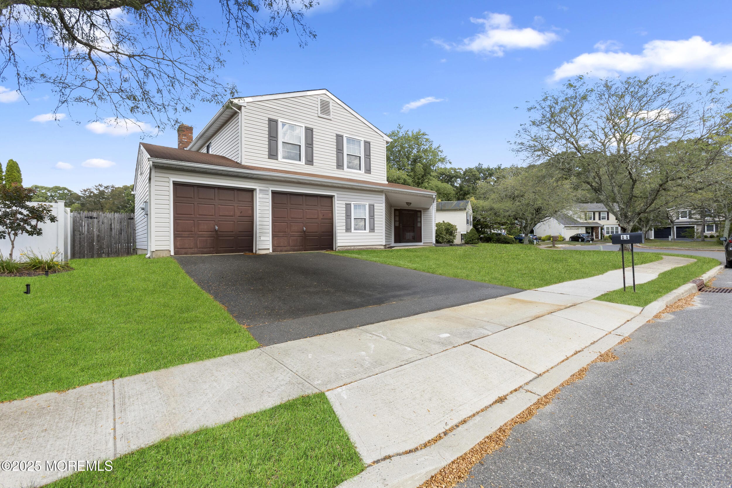 11 Nantucket Court Image 3