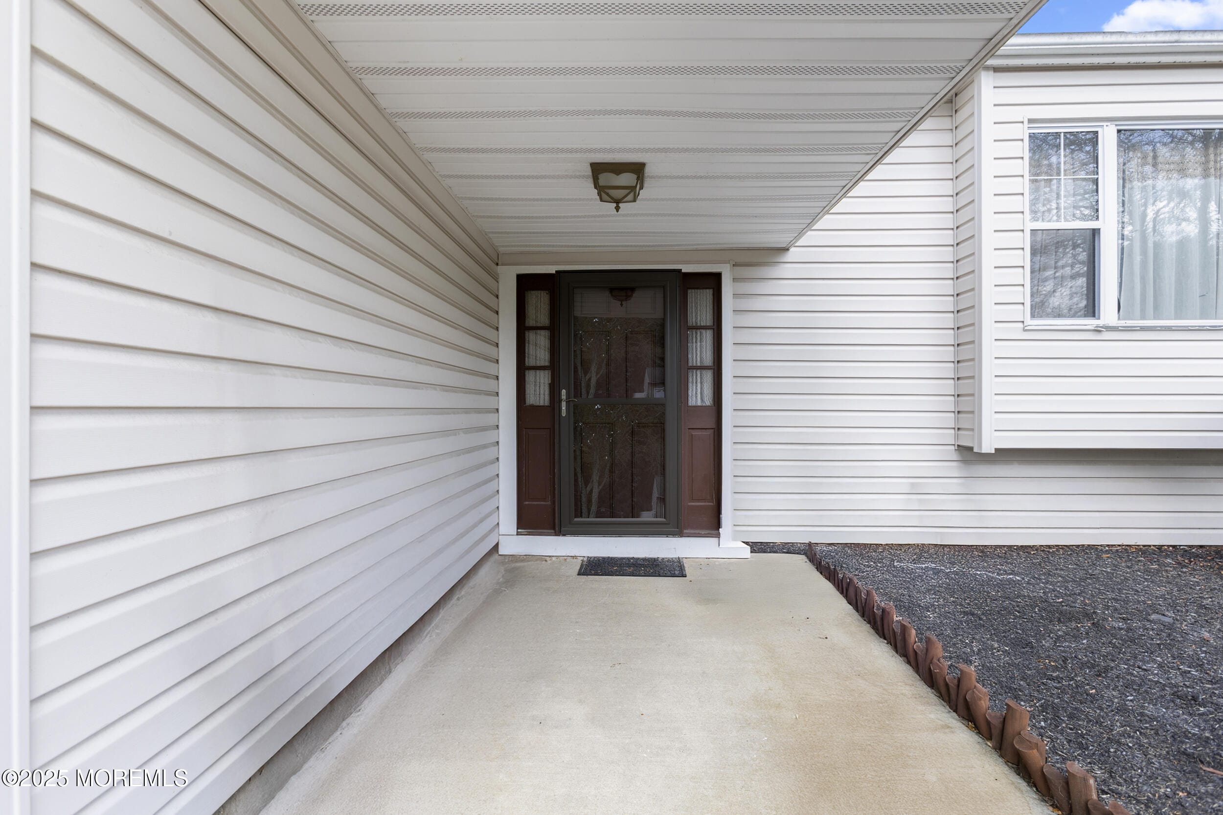 11 Nantucket Court Image 4
