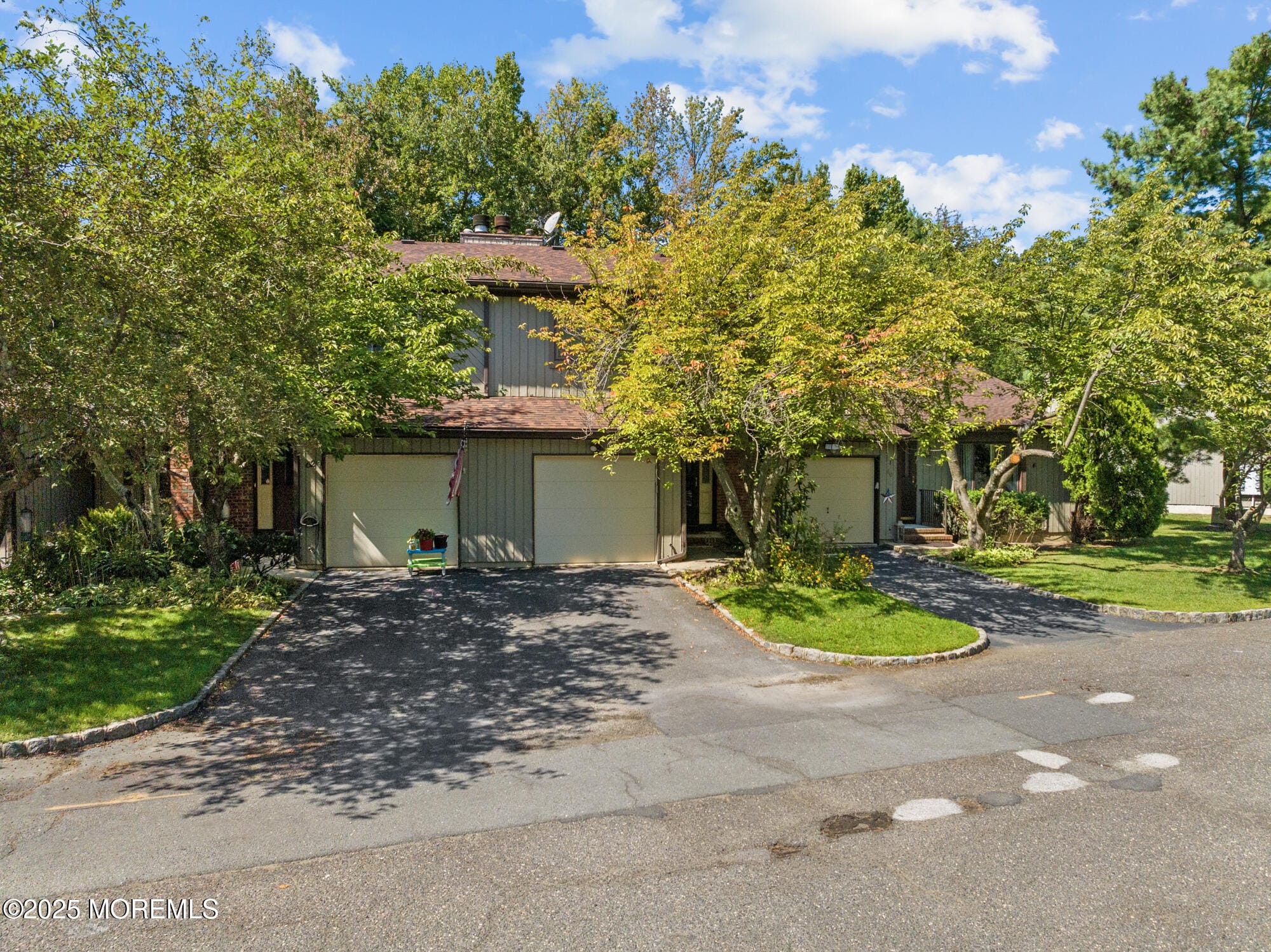 61 Laurie Court, Matawan, NJ, 07747