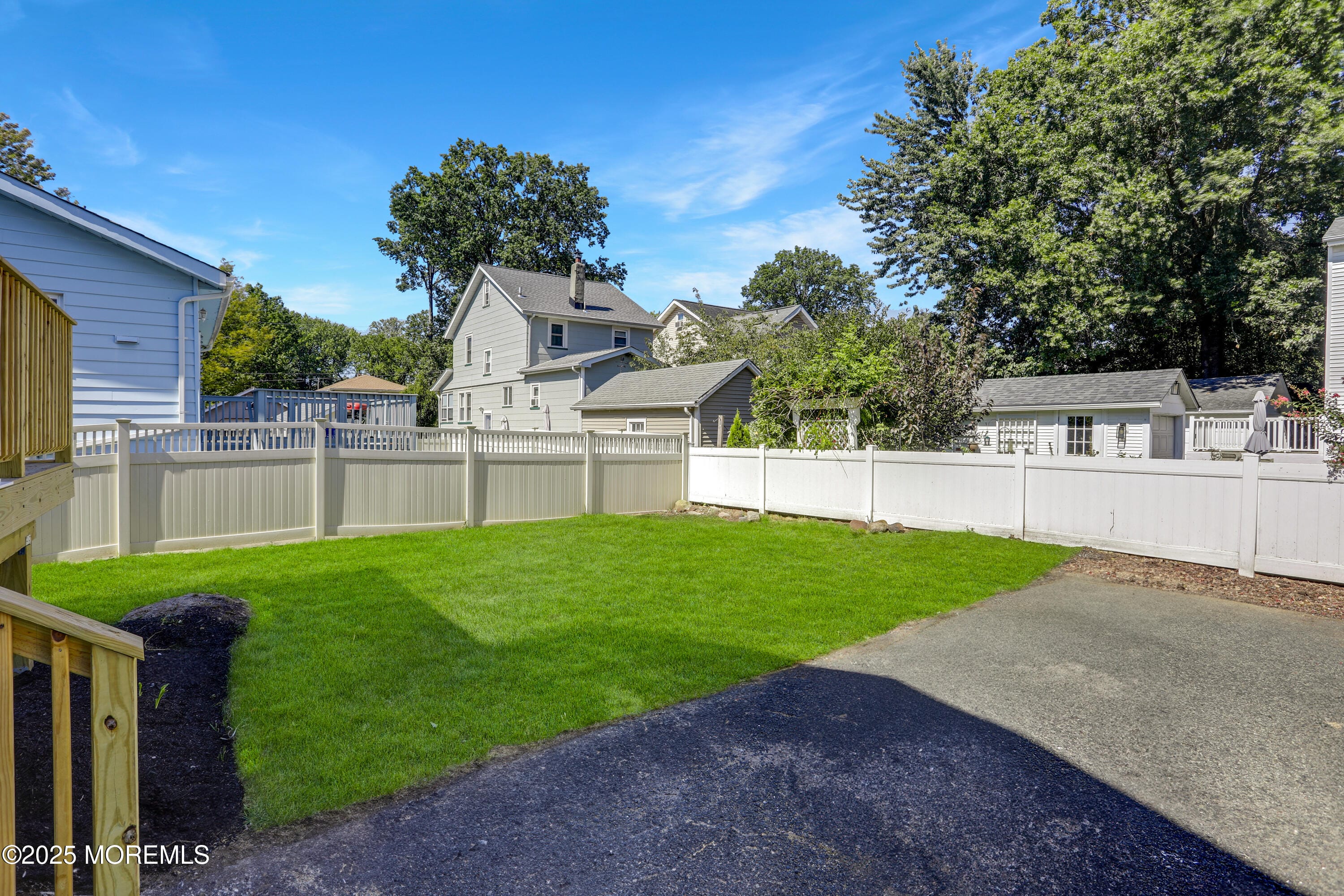166 N Lehigh Avenue Image 4