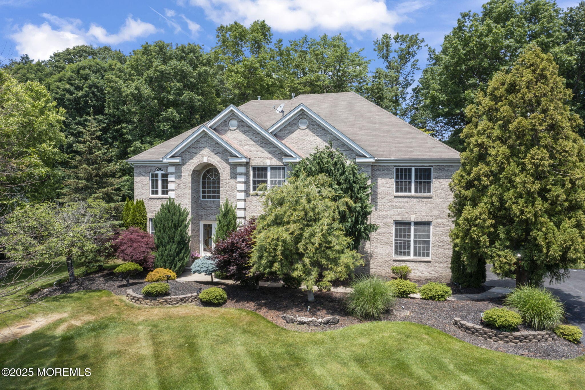 7 Round Hill Road, Jackson, NJ, 08527