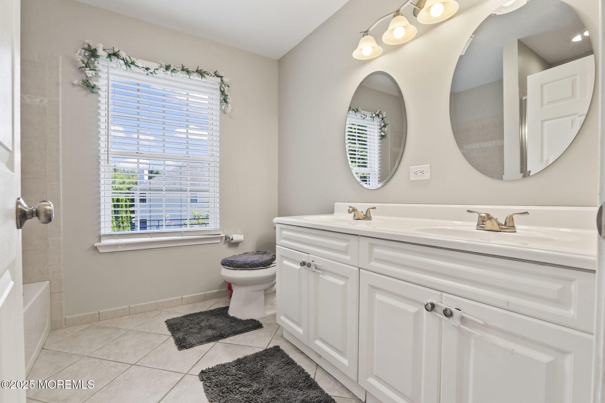 7 Round Hill Road, Jackson, NJ, 08527 image 32