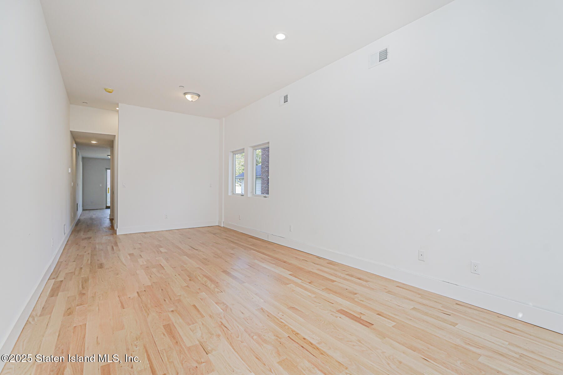416 Alter Avenue Image 5