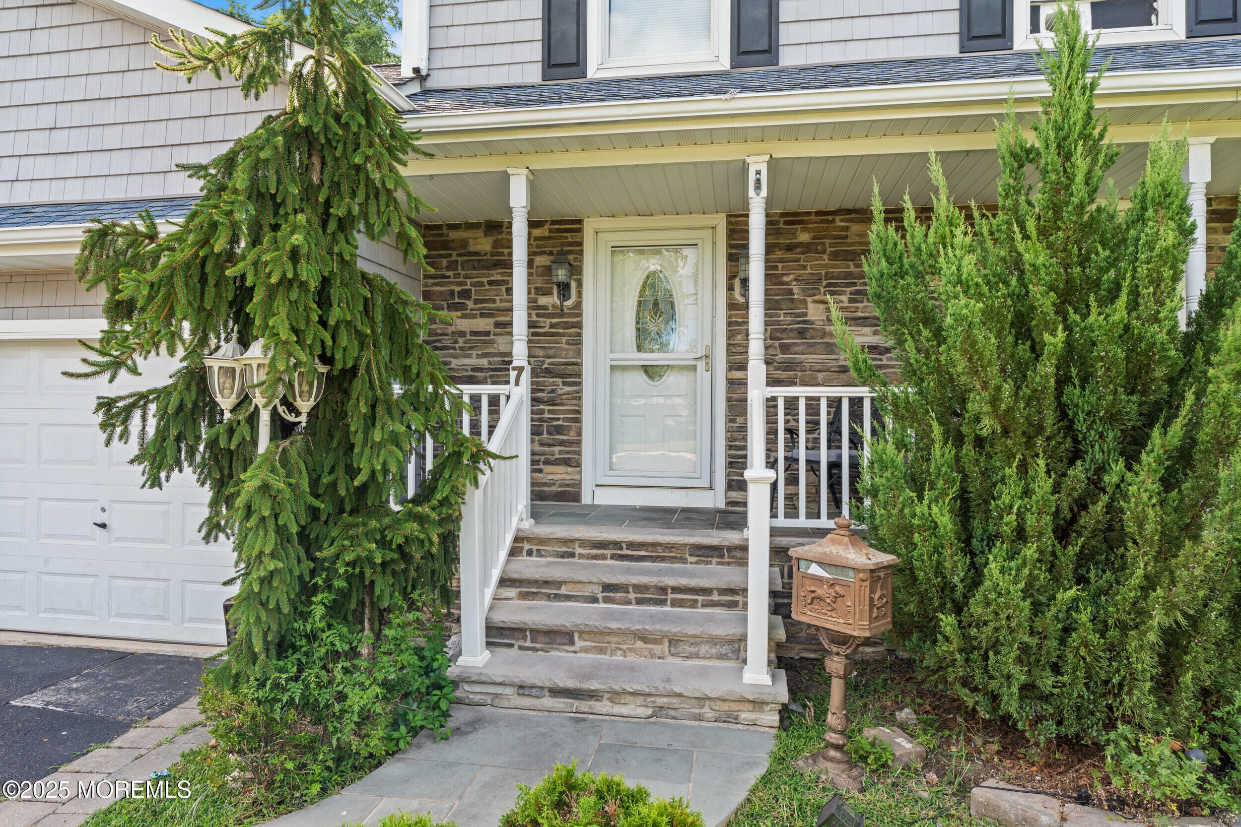 7 Linden Avenue Image 5
