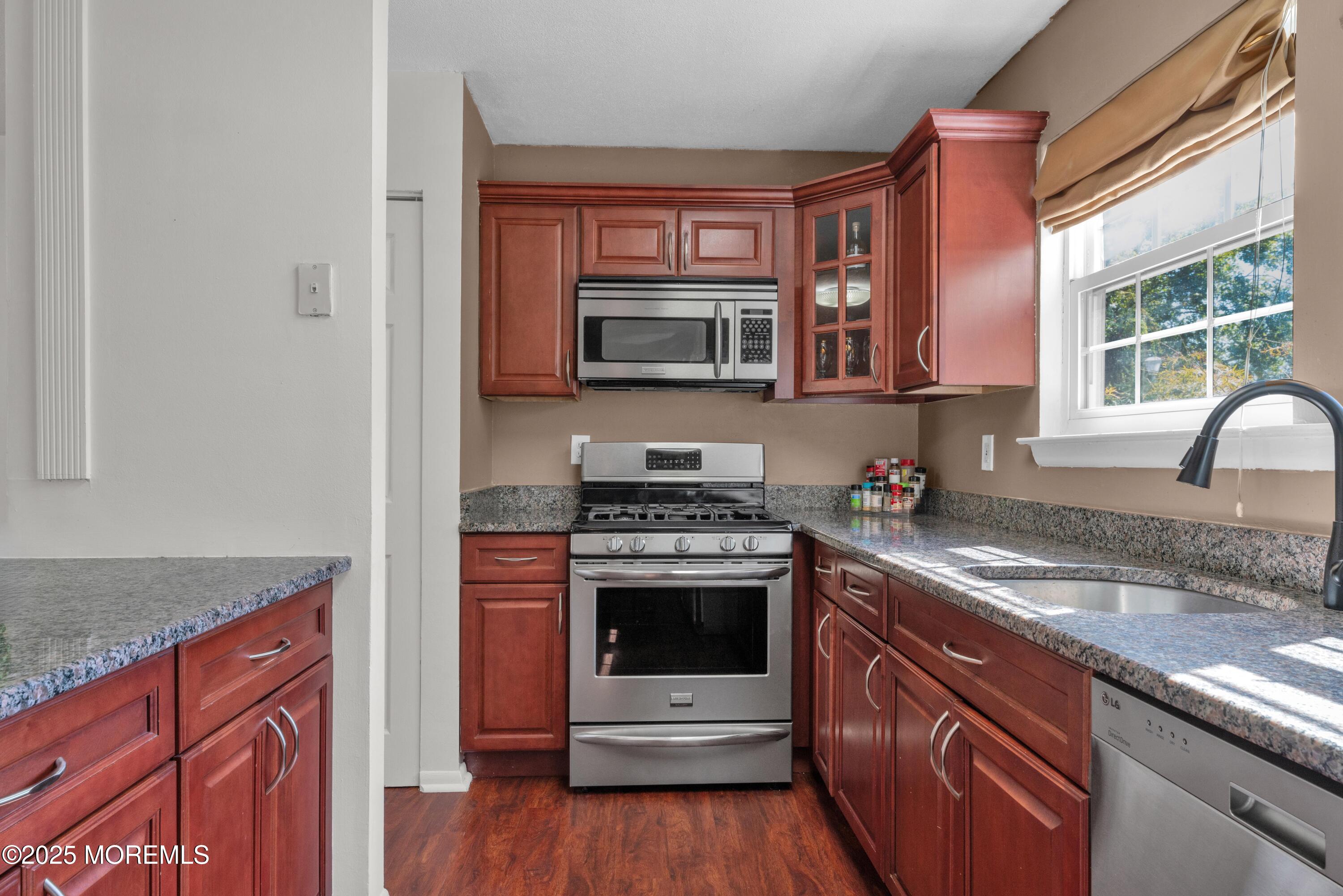 606 Bluebell Drive Image 3