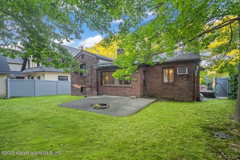 26 Valencia Avenue, Staten Island, NY, 10301 image 25