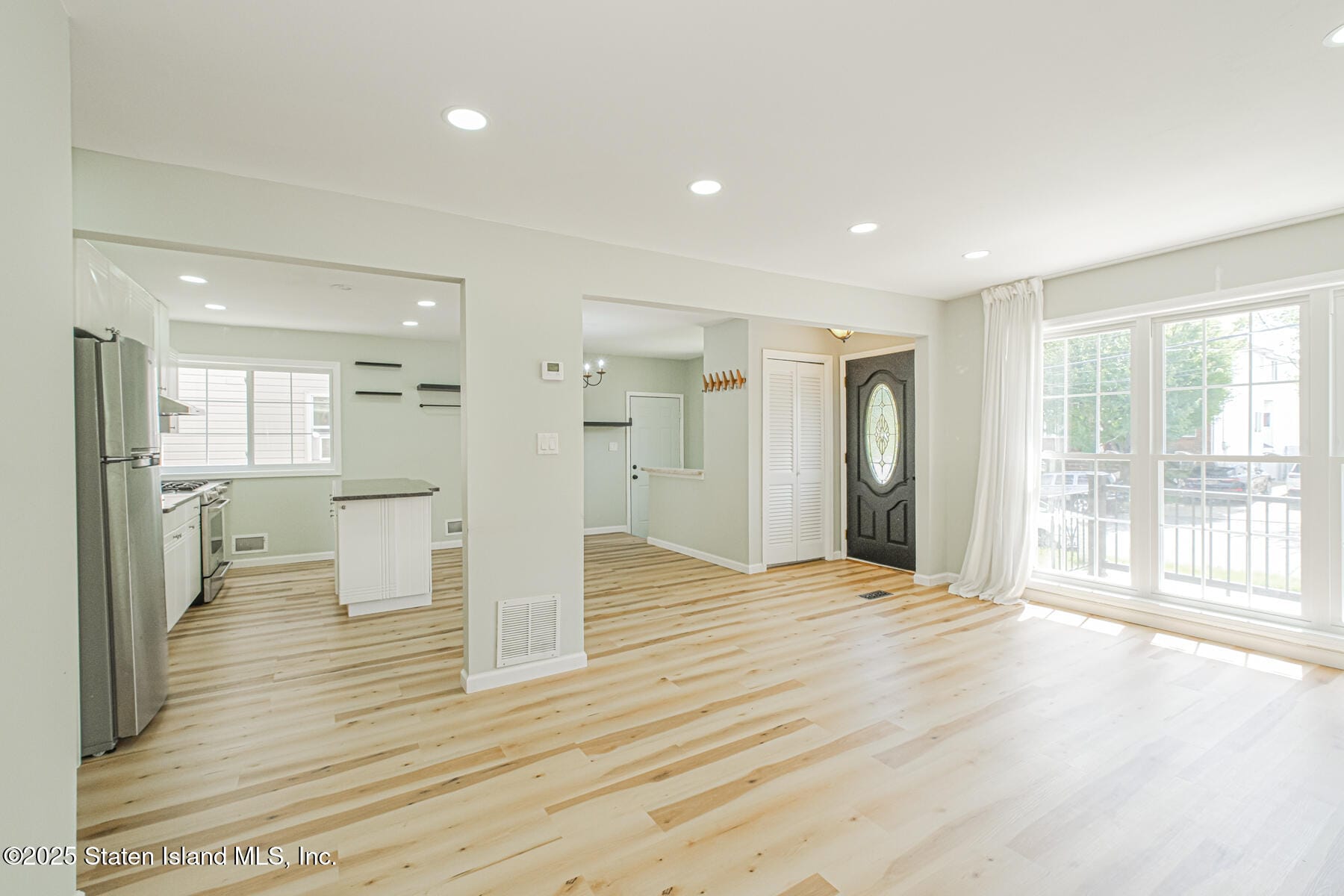 171 Figurea Avenue Image 5